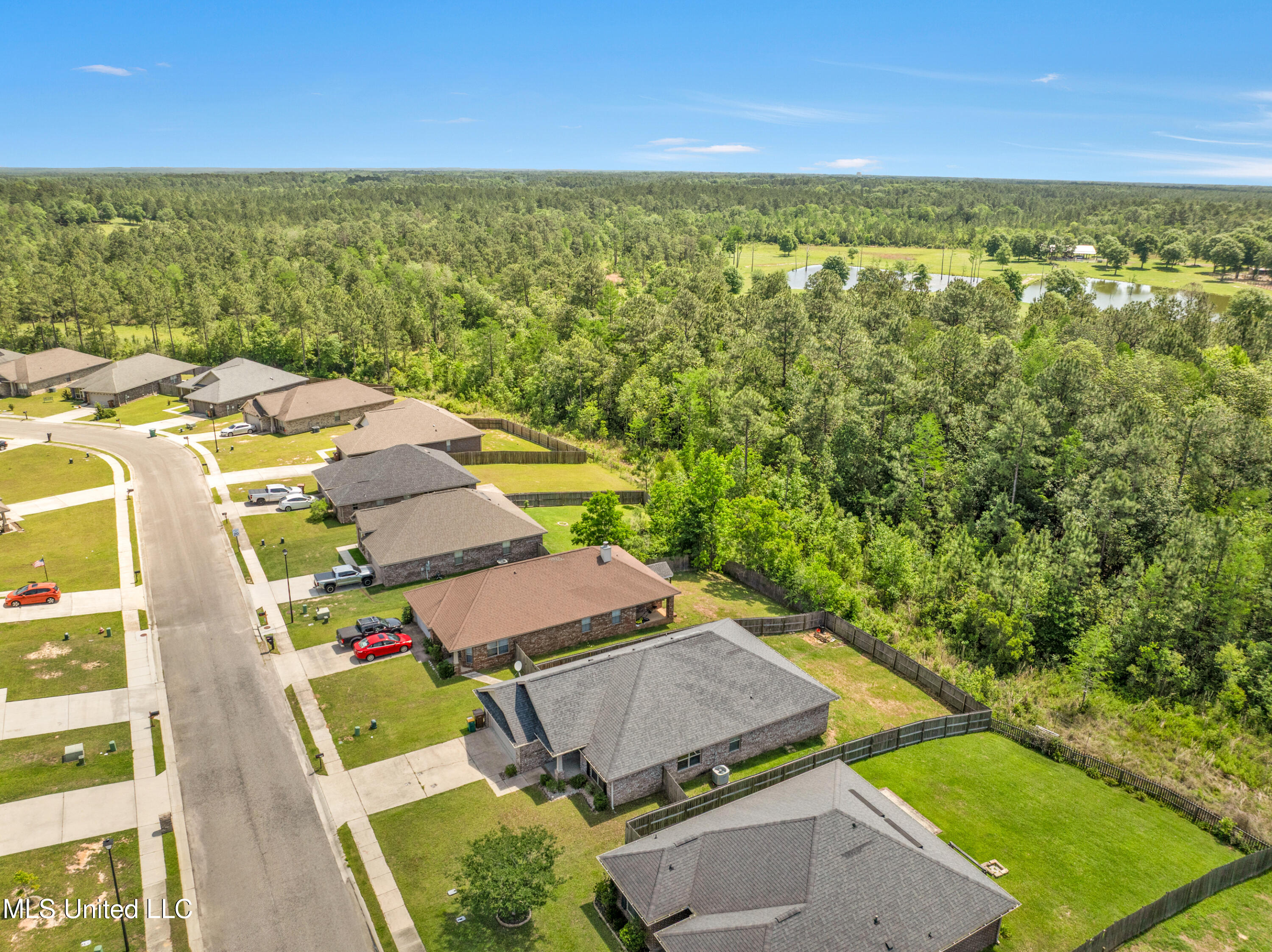18280 Cardinal Lane, Gulfport, Mississippi image 29