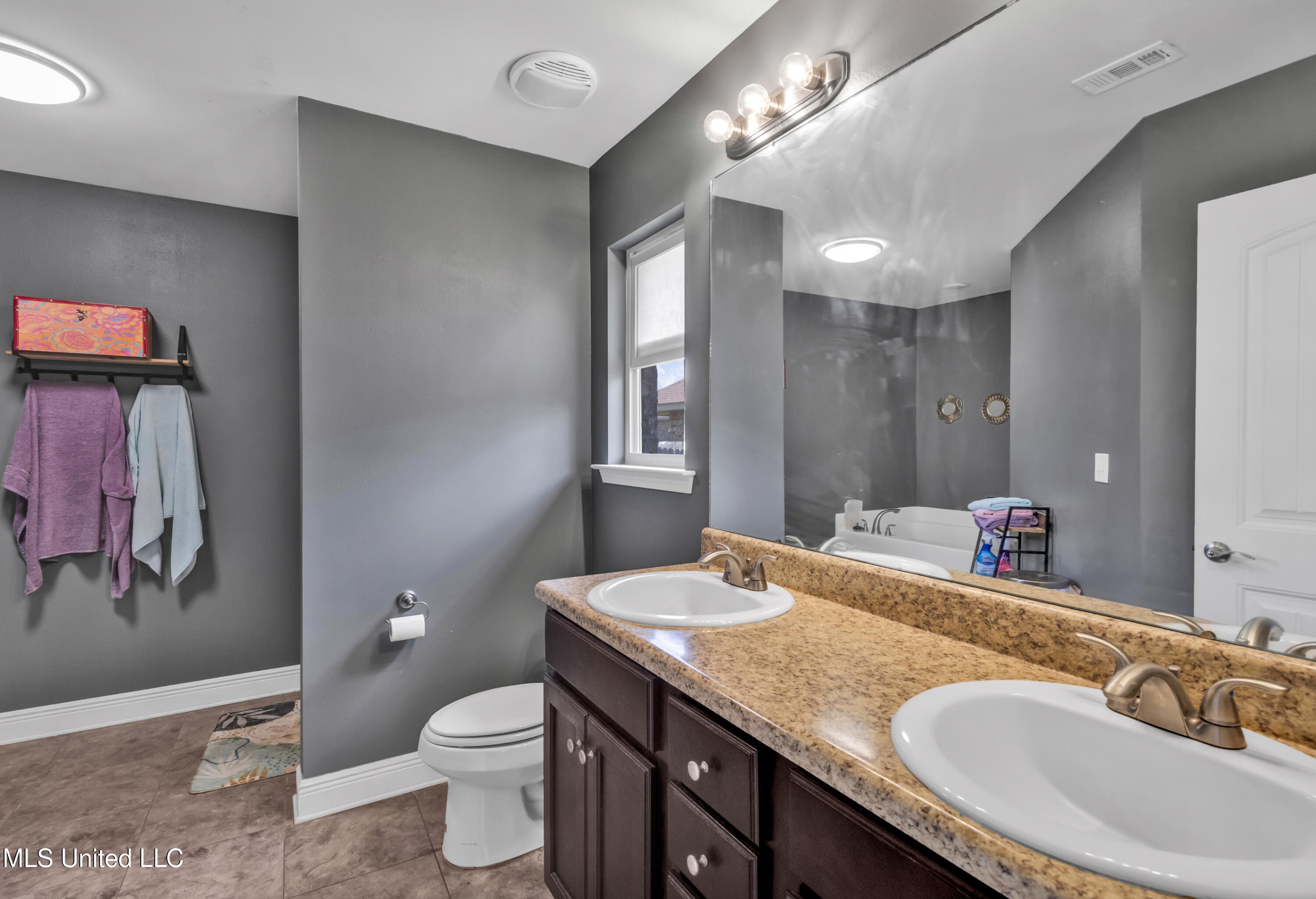 18280 Cardinal Lane, Gulfport, Mississippi image 17