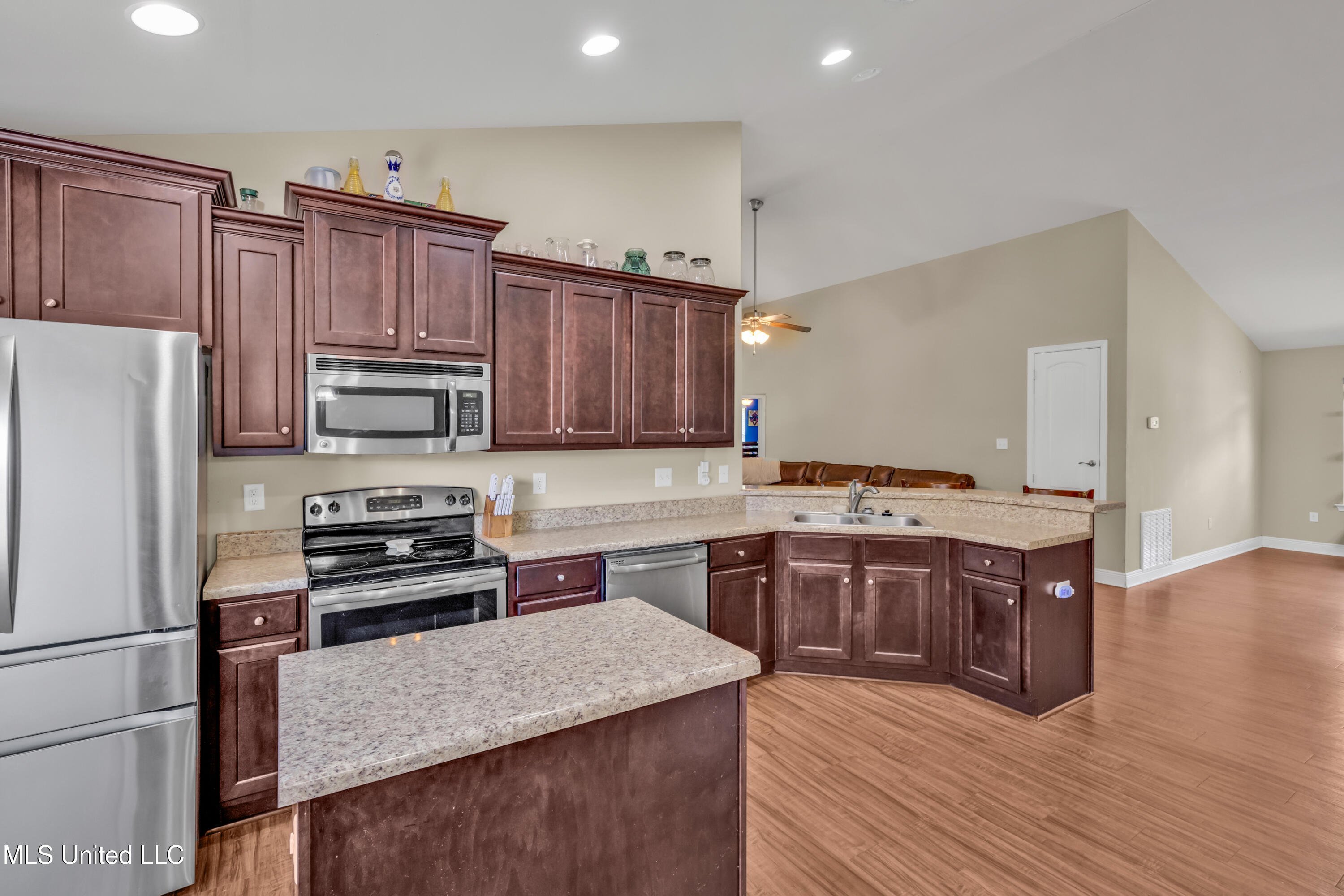 18280 Cardinal Lane, Gulfport, Mississippi image 8