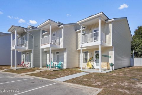 Homes For Sale - 1229 Century Oaks Drive<br/> Gulfport, MS 39507
