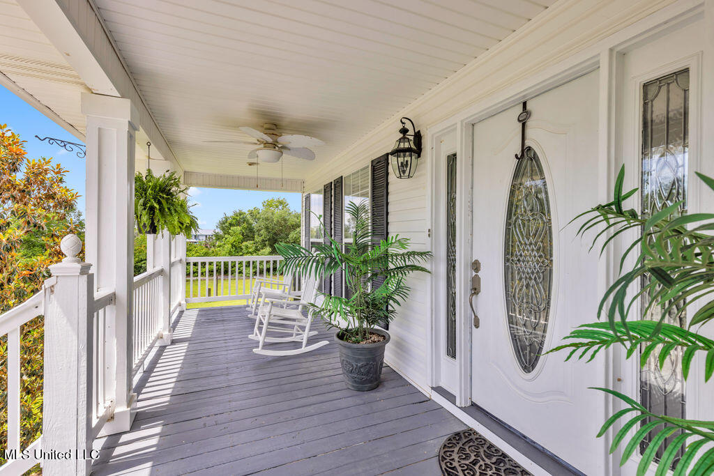 11020 Jordan Drive, Bay Saint Louis, Mississippi image 12