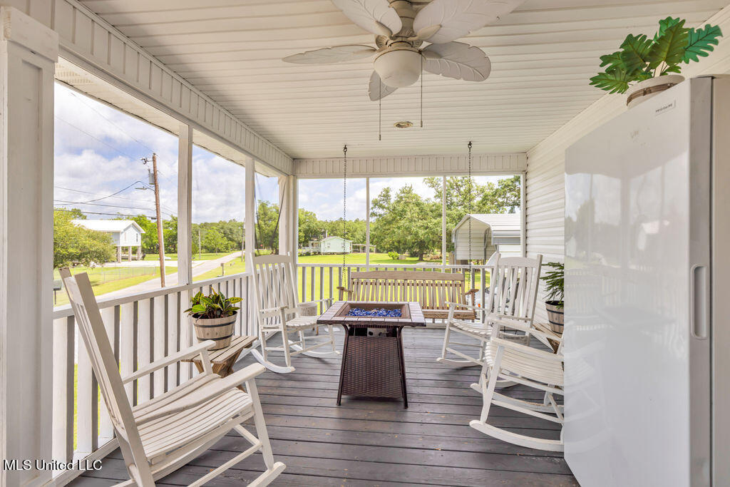 11020 Jordan Drive, Bay Saint Louis, Mississippi image 45