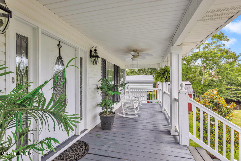 11020 Jordan Drive, Bay Saint Louis, Mississippi image 13
