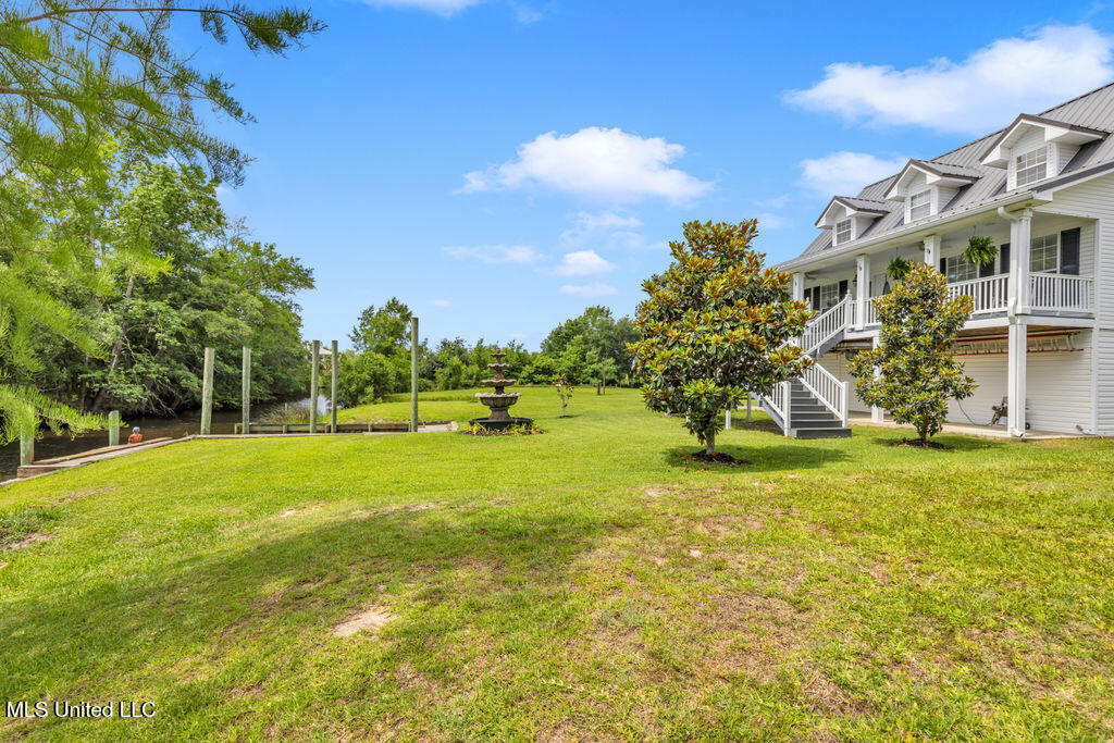 11020 Jordan Drive, Bay Saint Louis, Mississippi image 6