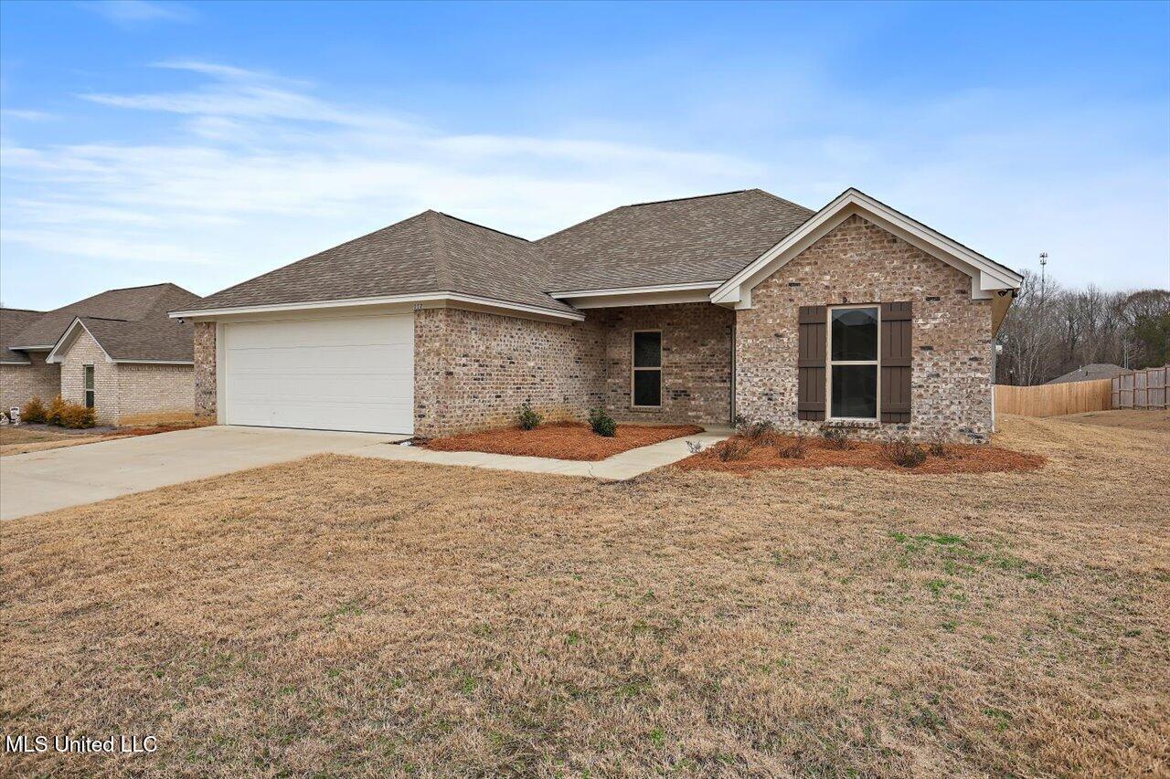 112 Bailey Cove, Canton, Mississippi image 2