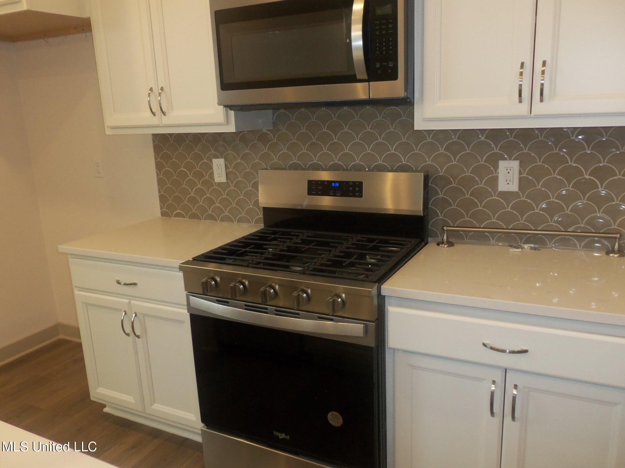 9676 Crape Myrtle Drive, Olive Branch, Mississippi image 17