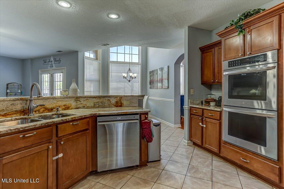 4328 Abele Cove, Olive Branch, Mississippi image 11