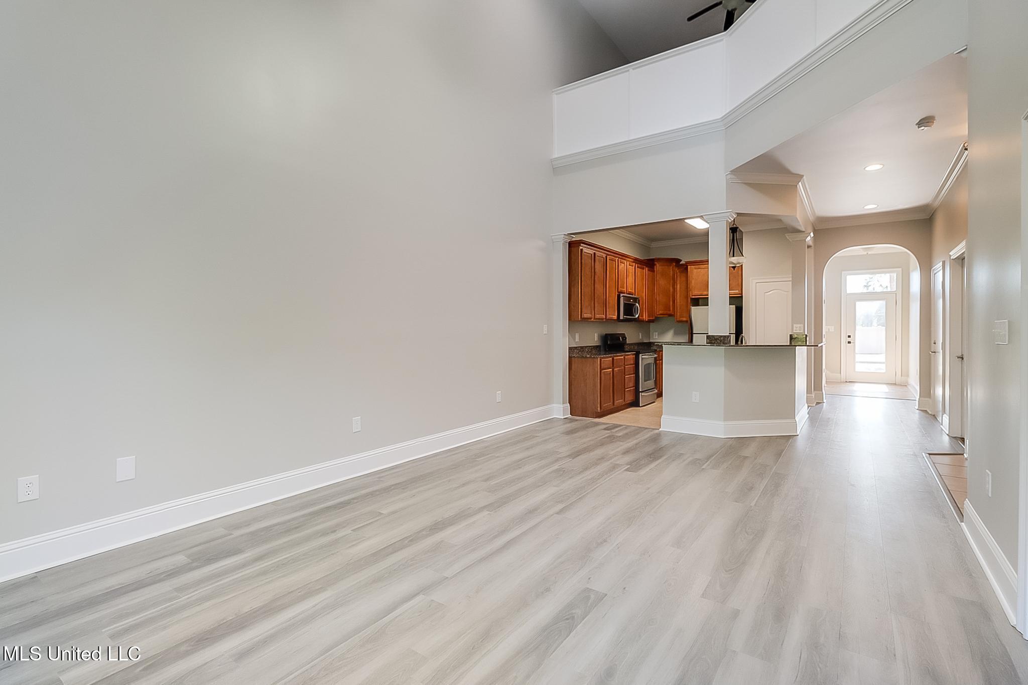 211 Capri Place, Ocean Springs, Mississippi image 13