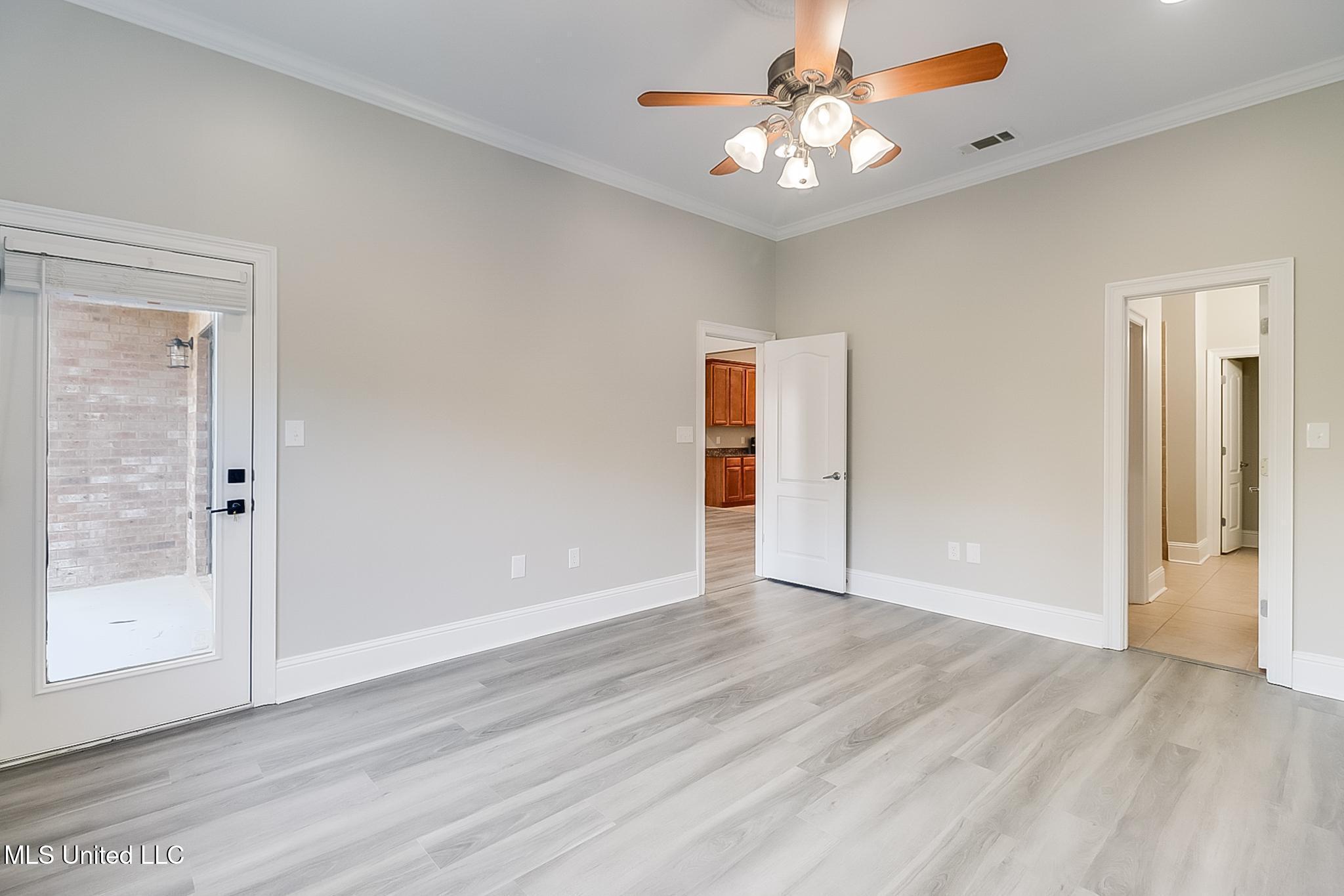 211 Capri Place, Ocean Springs, Mississippi image 15