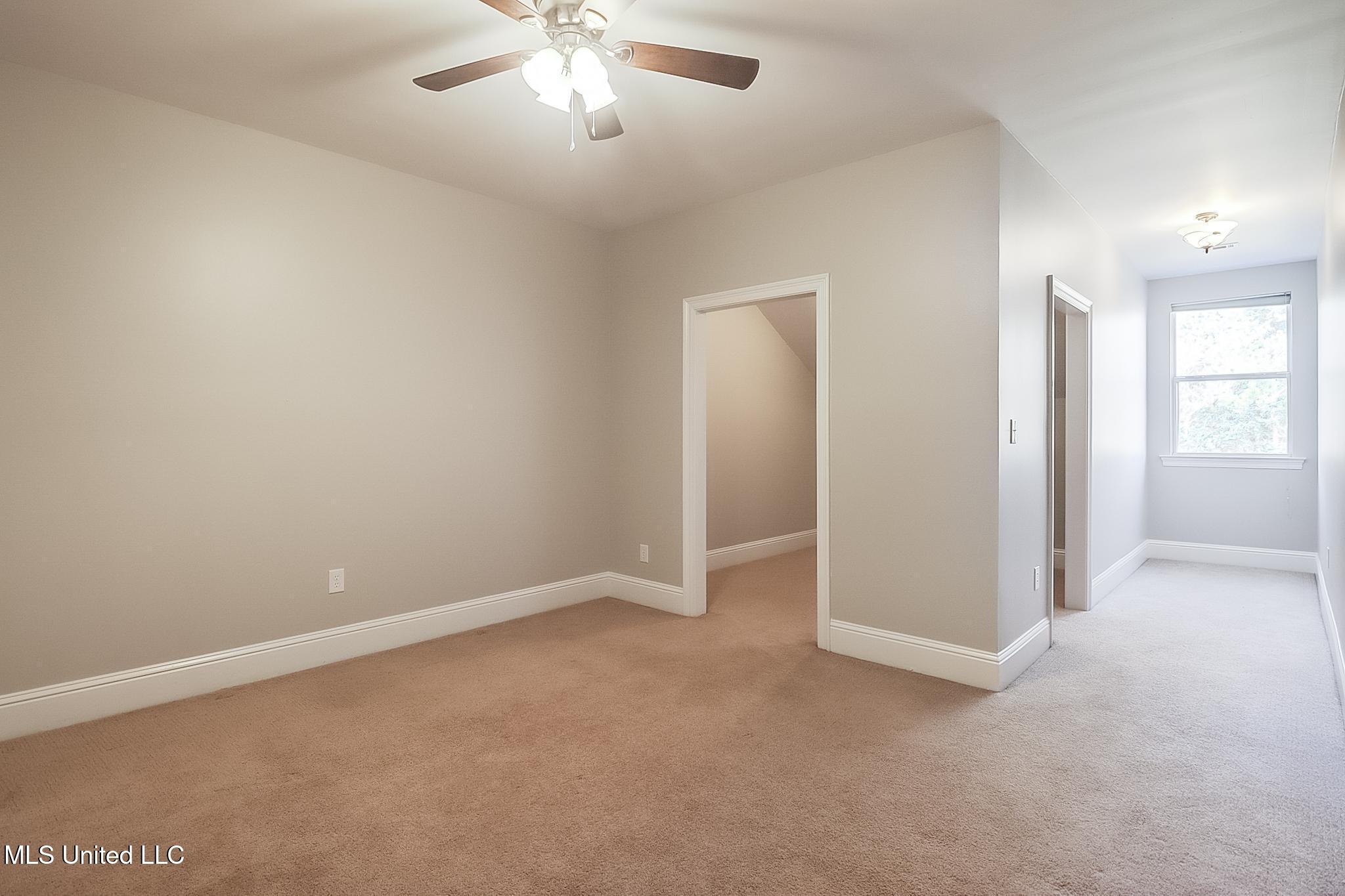 211 Capri Place, Ocean Springs, Mississippi image 23