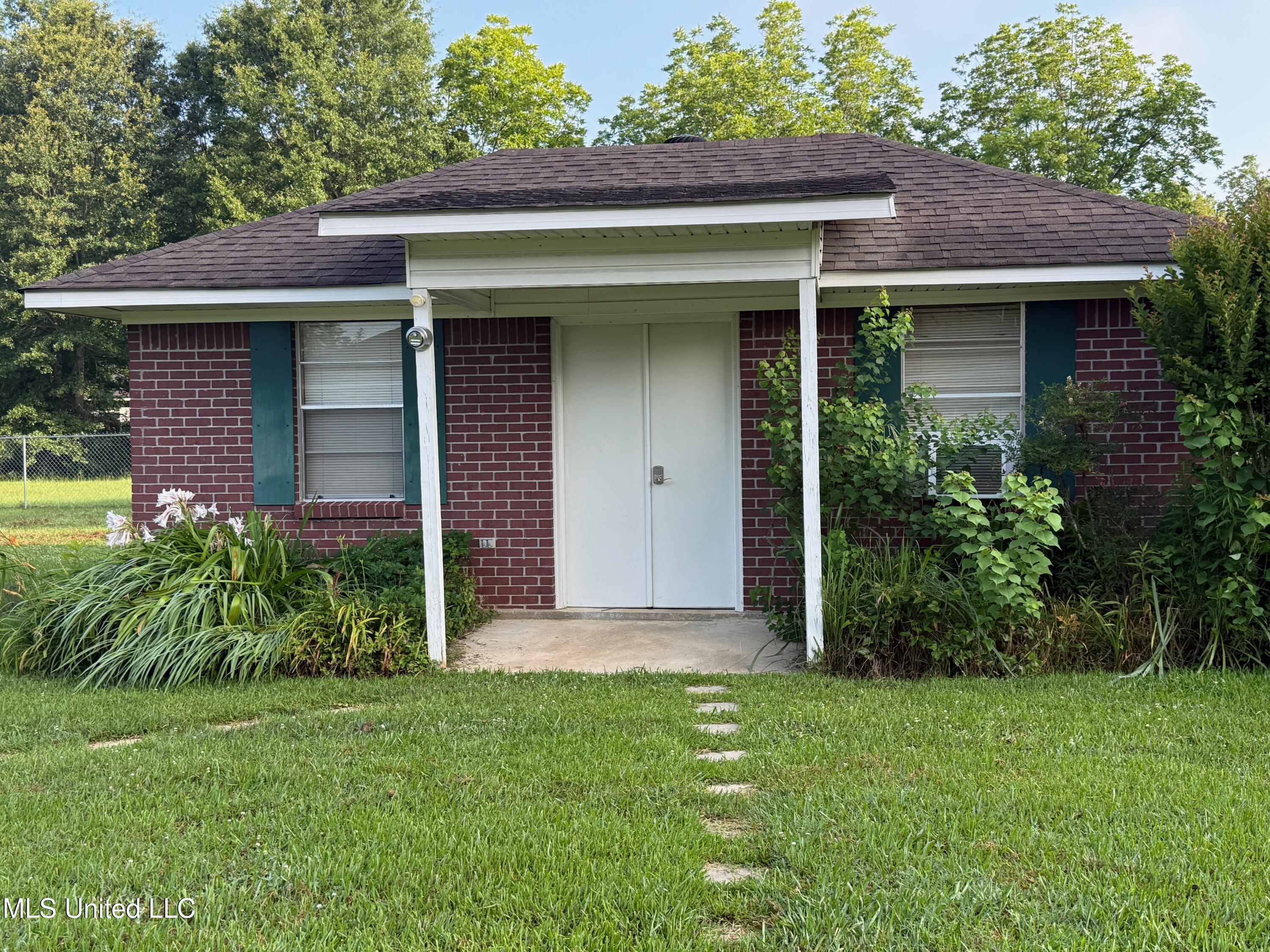 1006 Pine Hill Drive, Carthage, Mississippi image 34