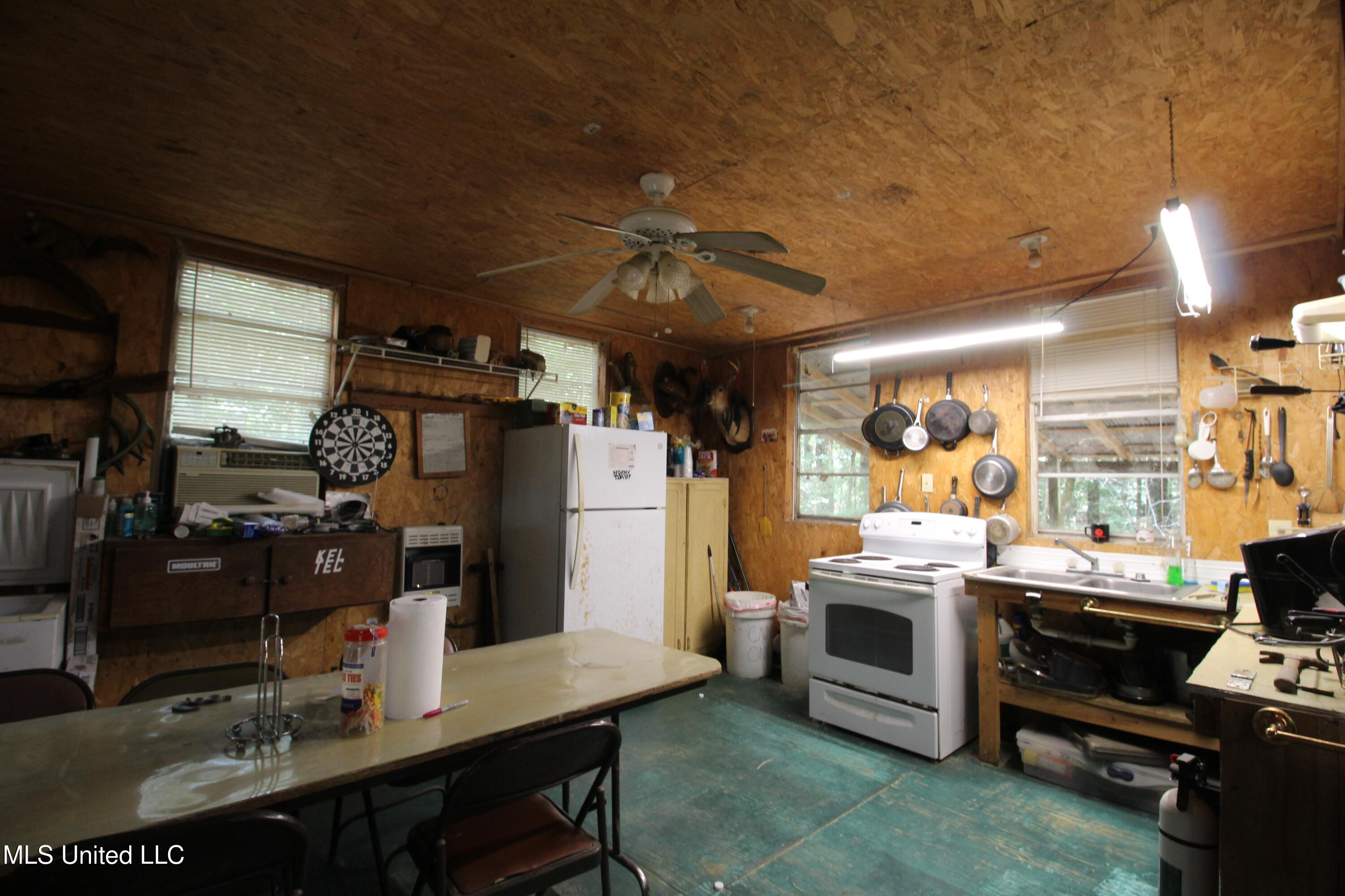 177 +/- Ac Burnis Havard Rd, Perkinston, Mississippi image 7