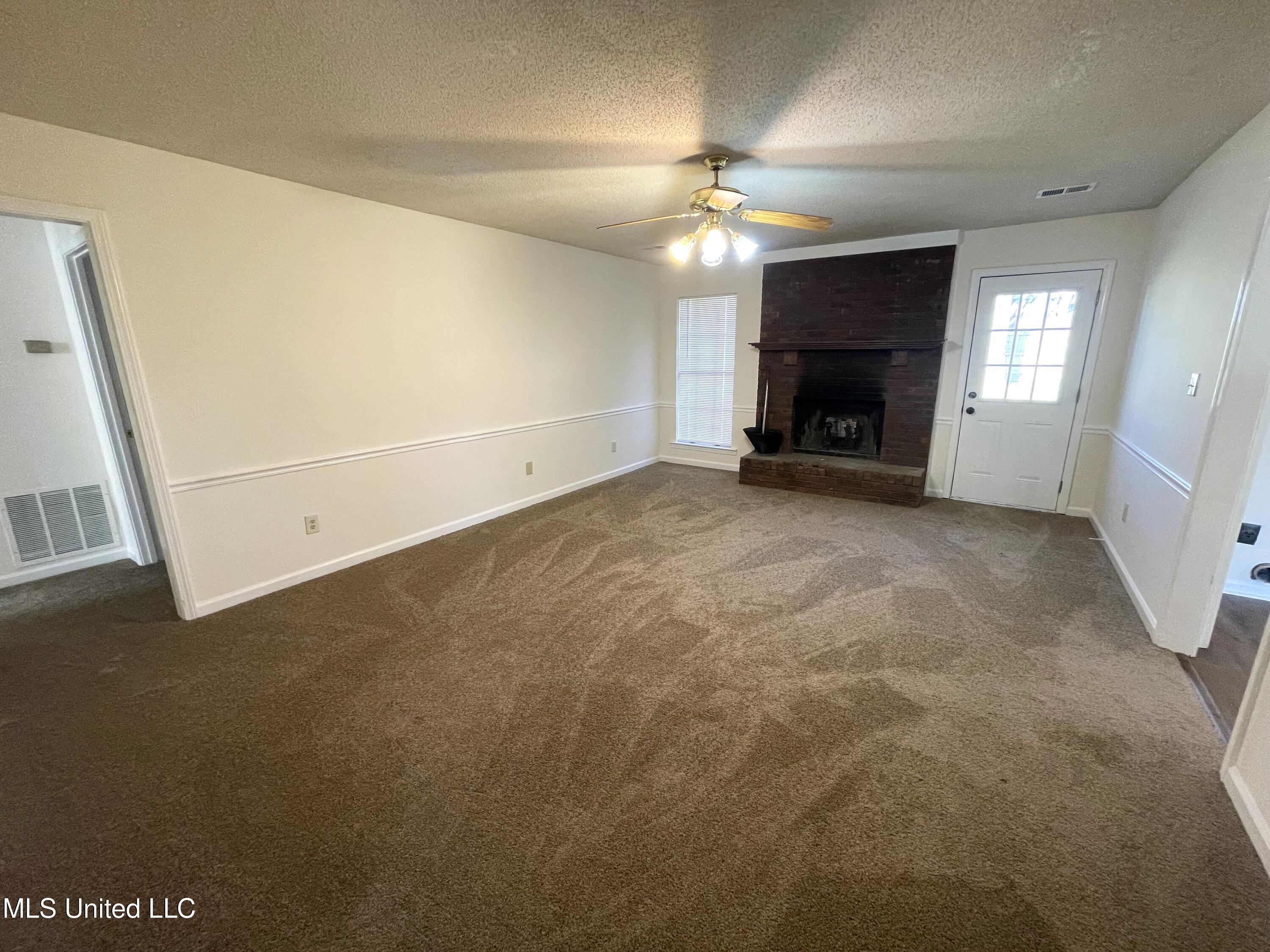 7587 Dewberry Cove, Olive Branch, Mississippi image 8