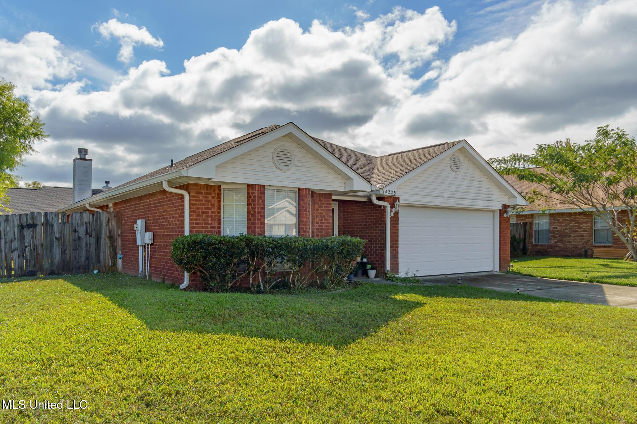 14225 Sweetgum Court, Gulfport, Mississippi image 2