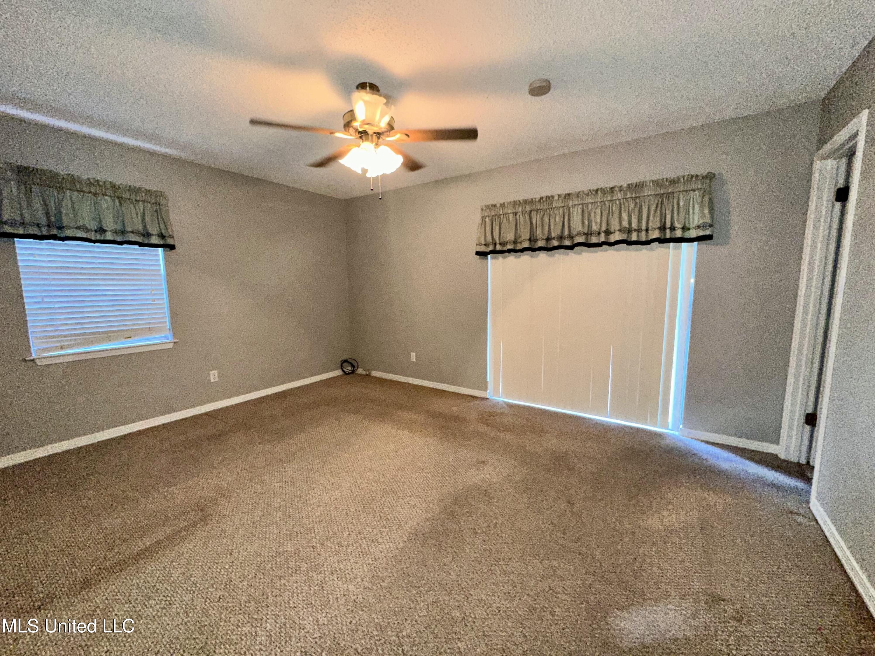 3427 Jr Davis Road, Moss Point, Mississippi image 31