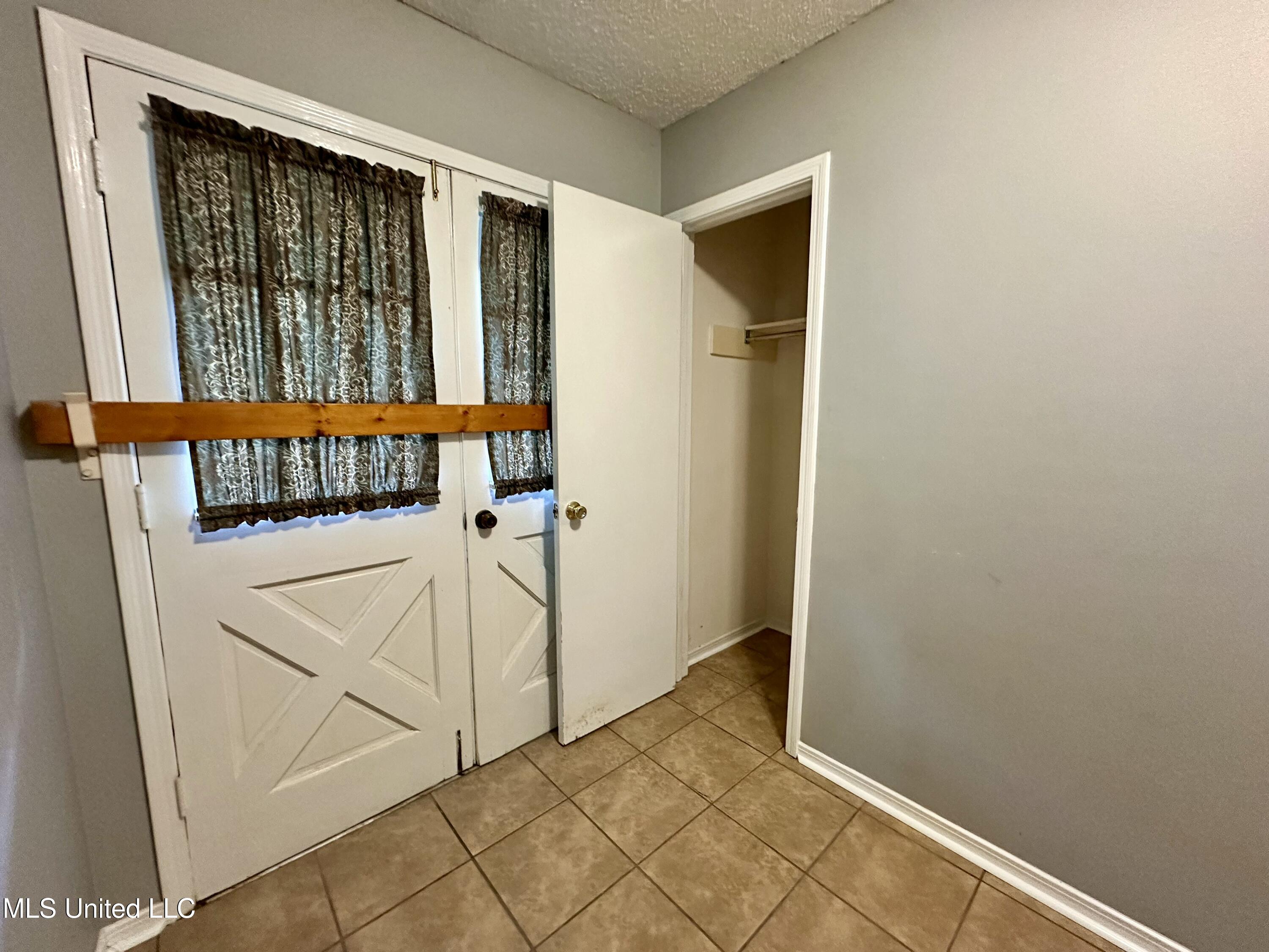 3427 Jr Davis Road, Moss Point, Mississippi image 22