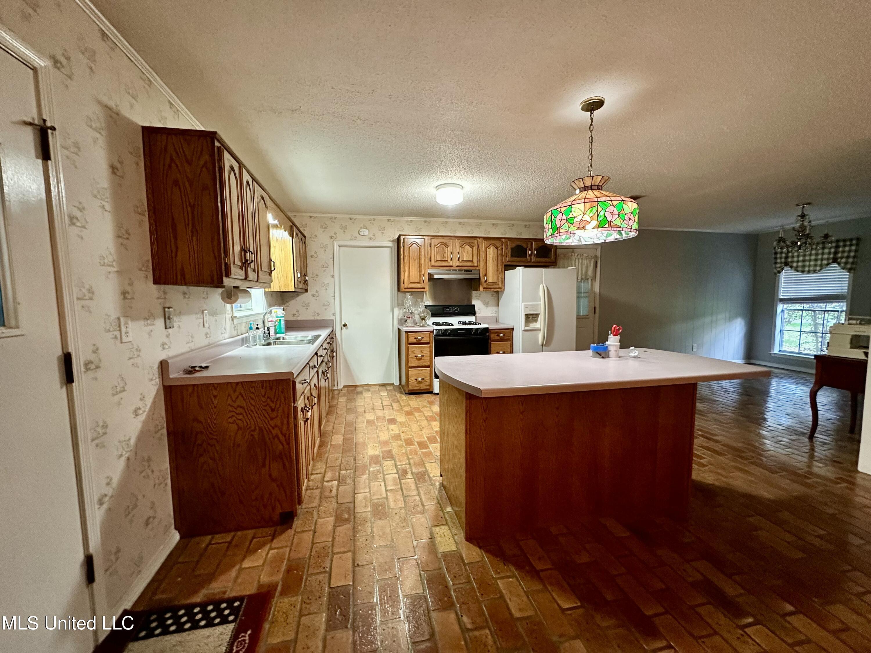 3427 Jr Davis Road, Moss Point, Mississippi image 14