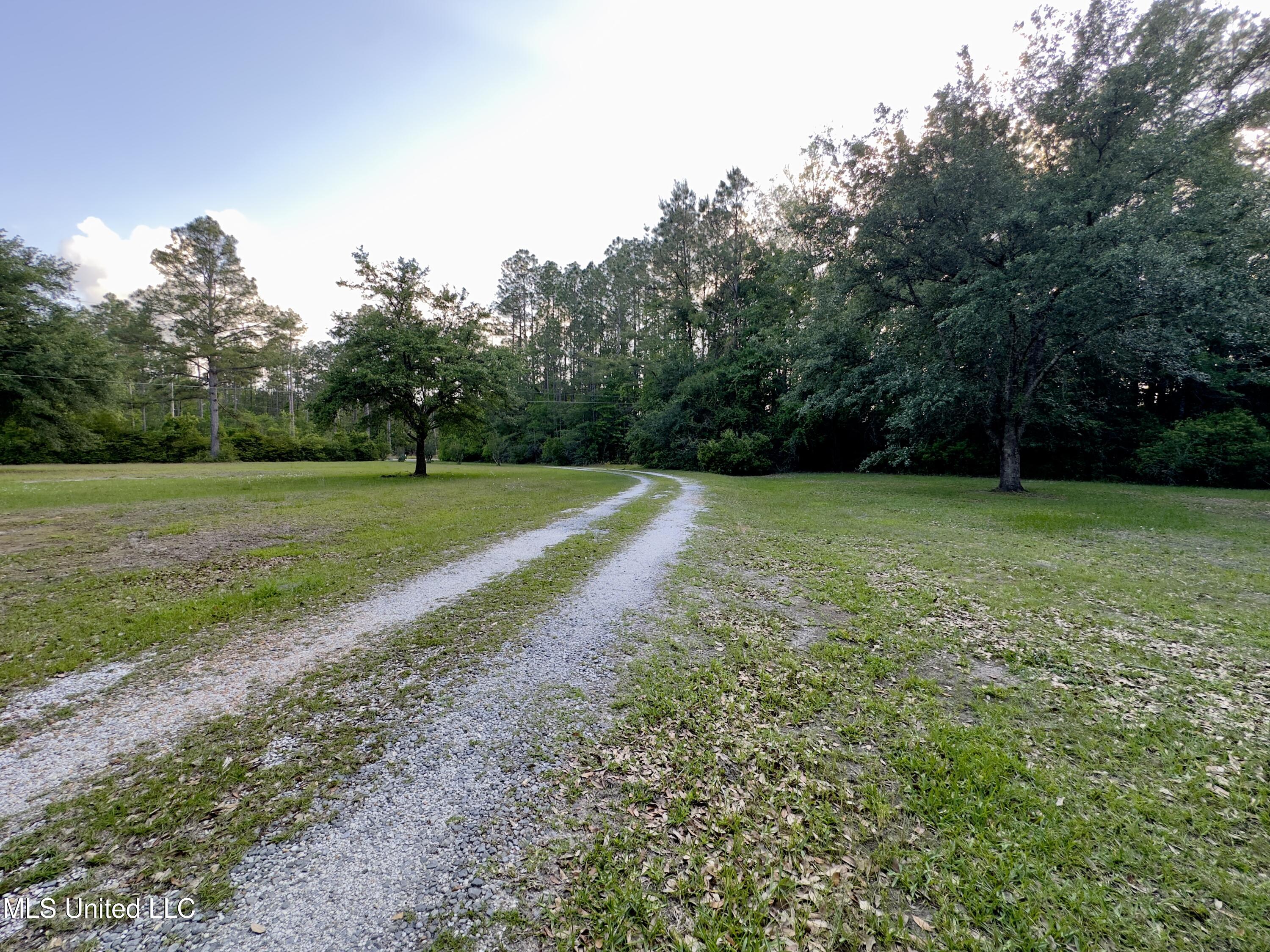 3427 Jr Davis Road, Moss Point, Mississippi image 46