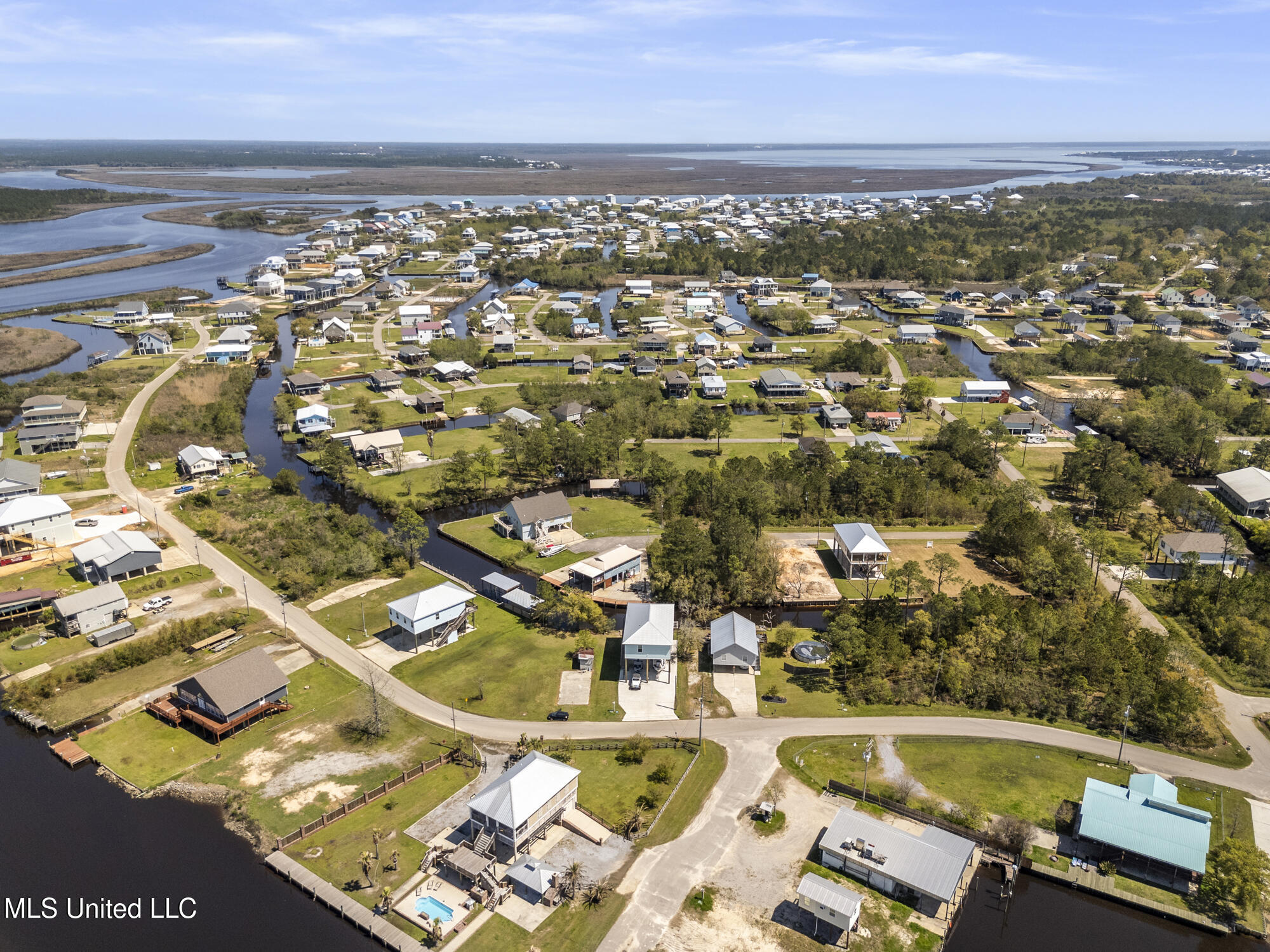 11178 Texas Street, Bay Saint Louis, Mississippi image 4