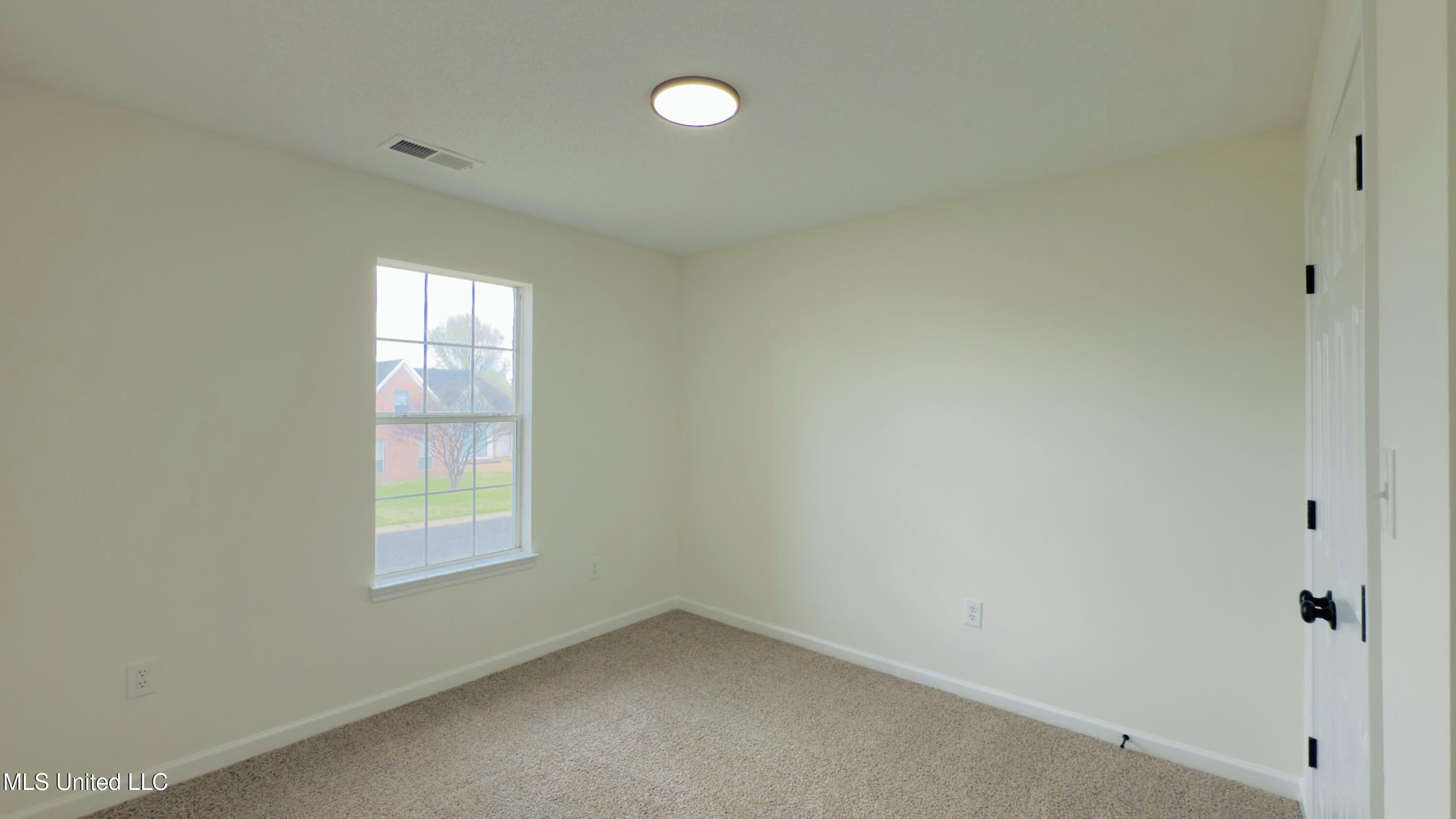 7343 Wendy Way, Walls, Mississippi image 22