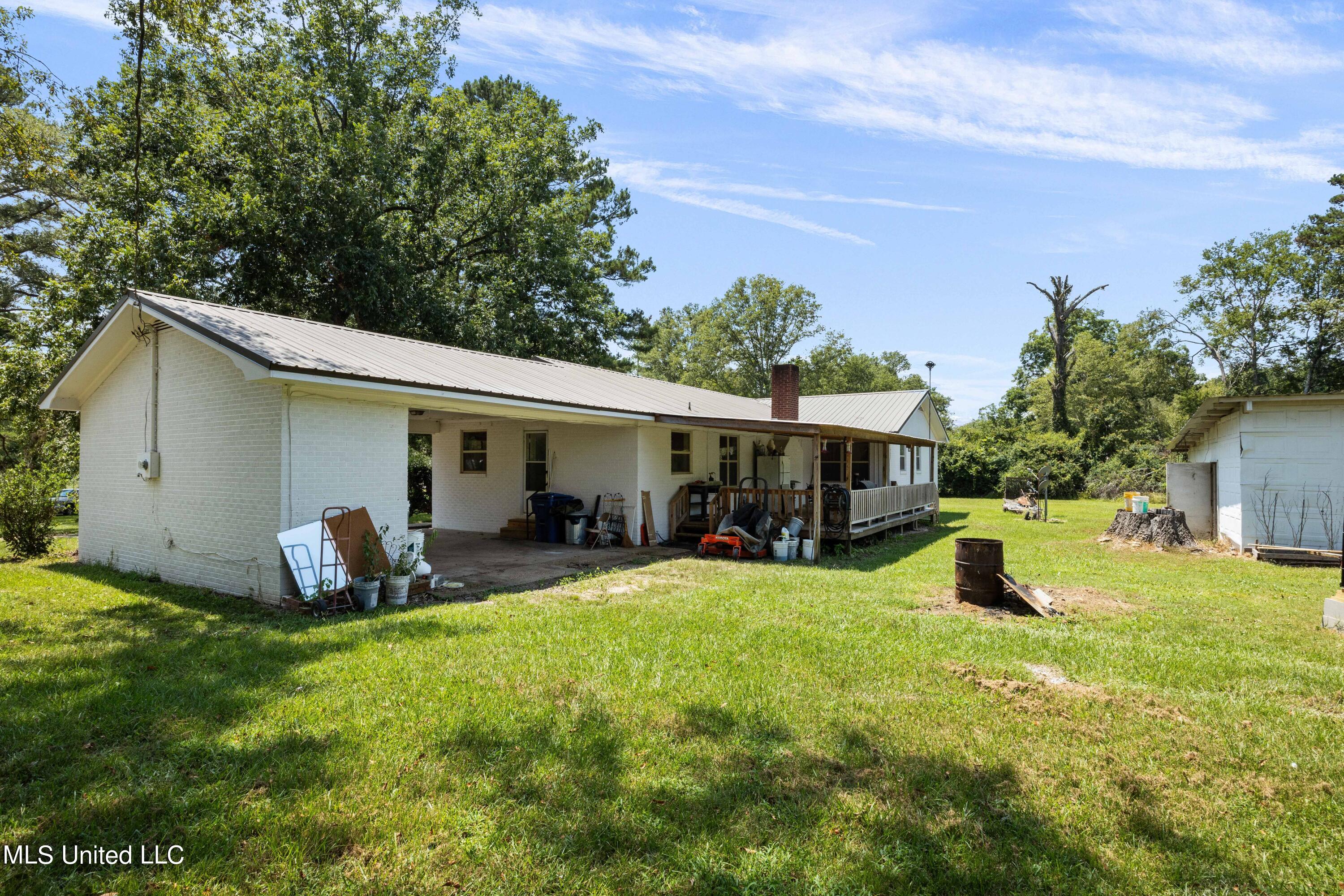 38 Lee Road, Lena, Mississippi image 4