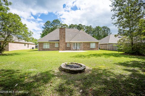 Homes For Sale - 2021 Parkview Drive<br/> Gautier, MS 39553