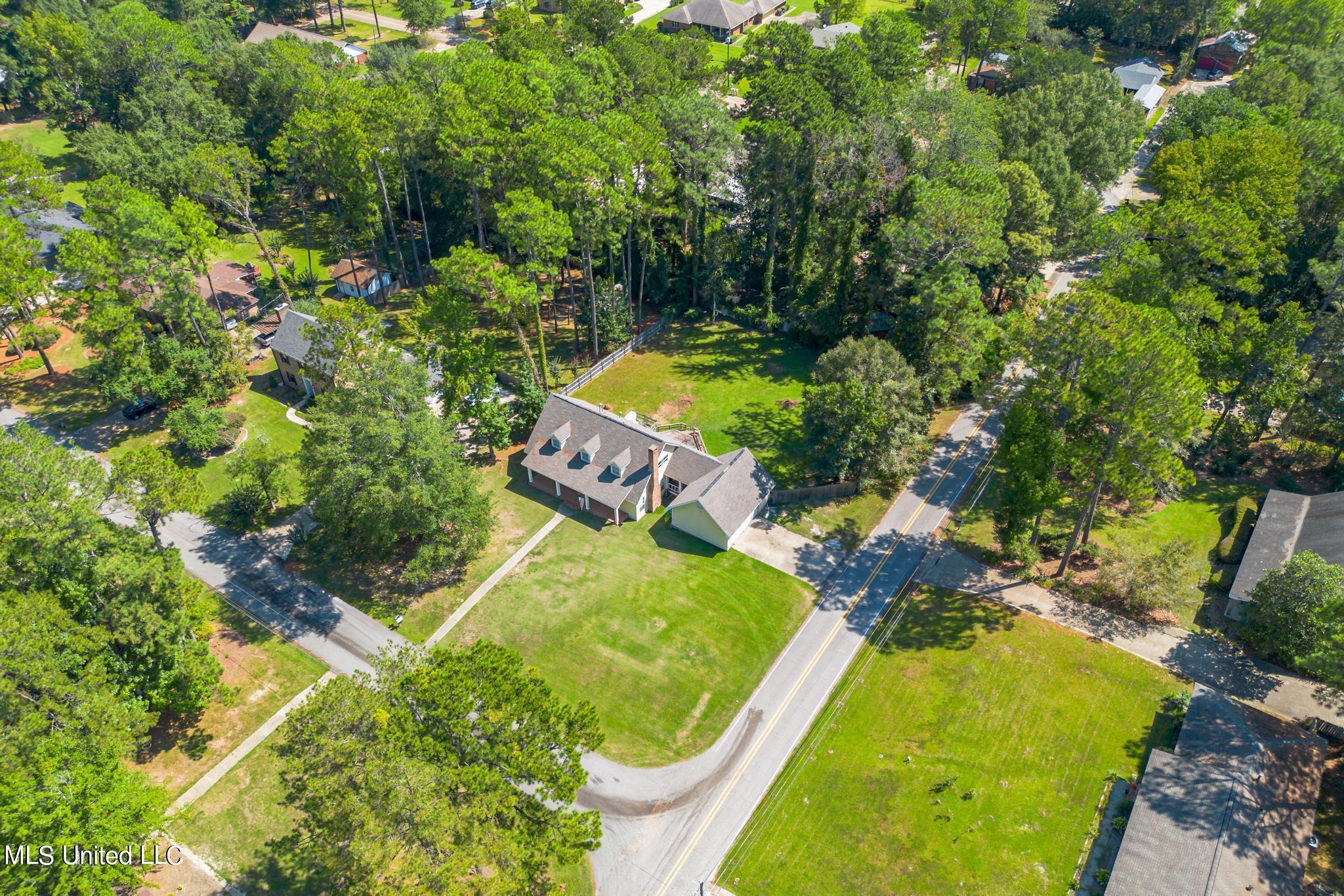 101 Pinewood Drive, Hattiesburg, Mississippi image 26