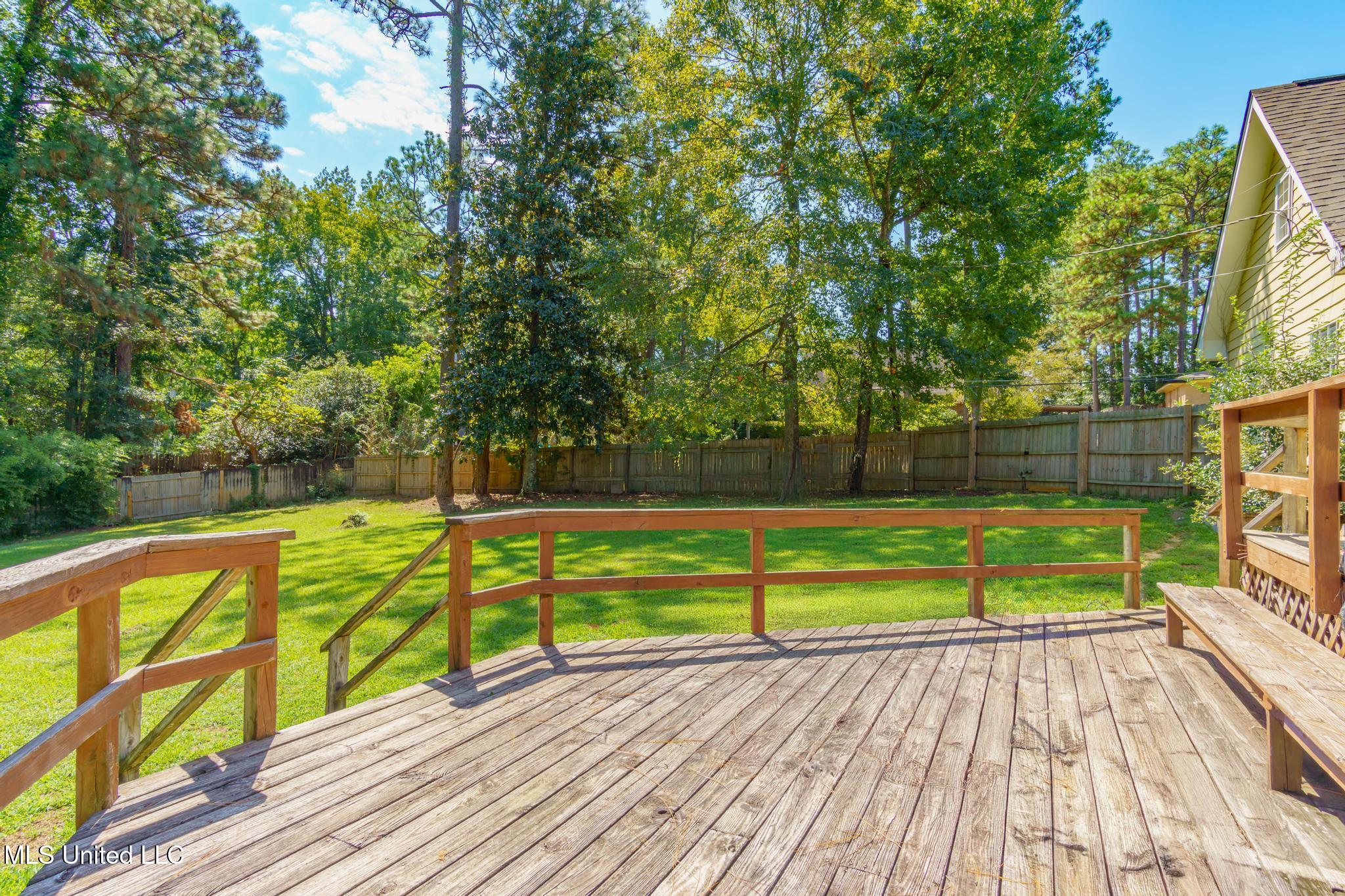 101 Pinewood Drive, Hattiesburg, Mississippi image 24