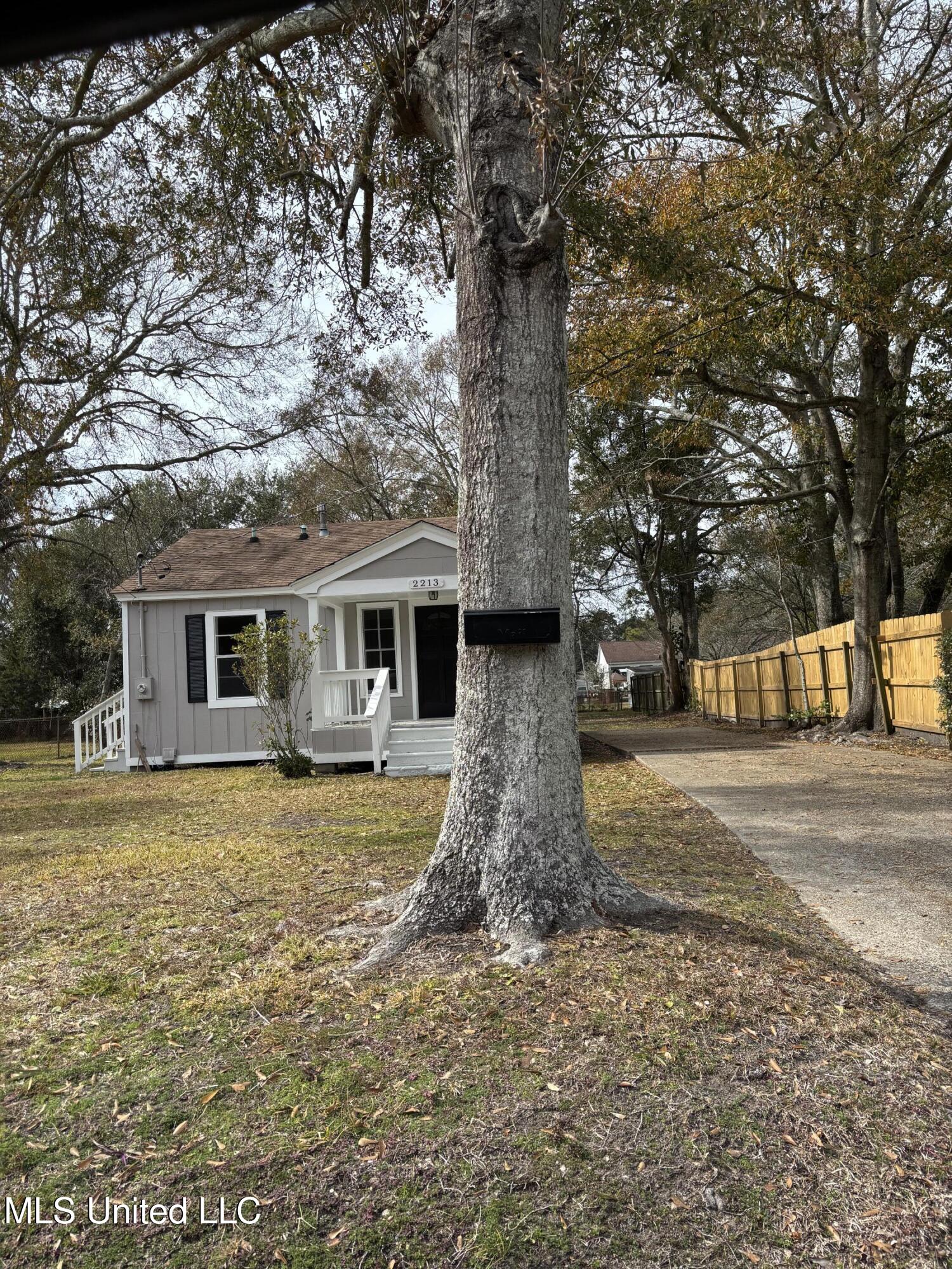 2213 14th Street, Pascagoula, Mississippi image 4