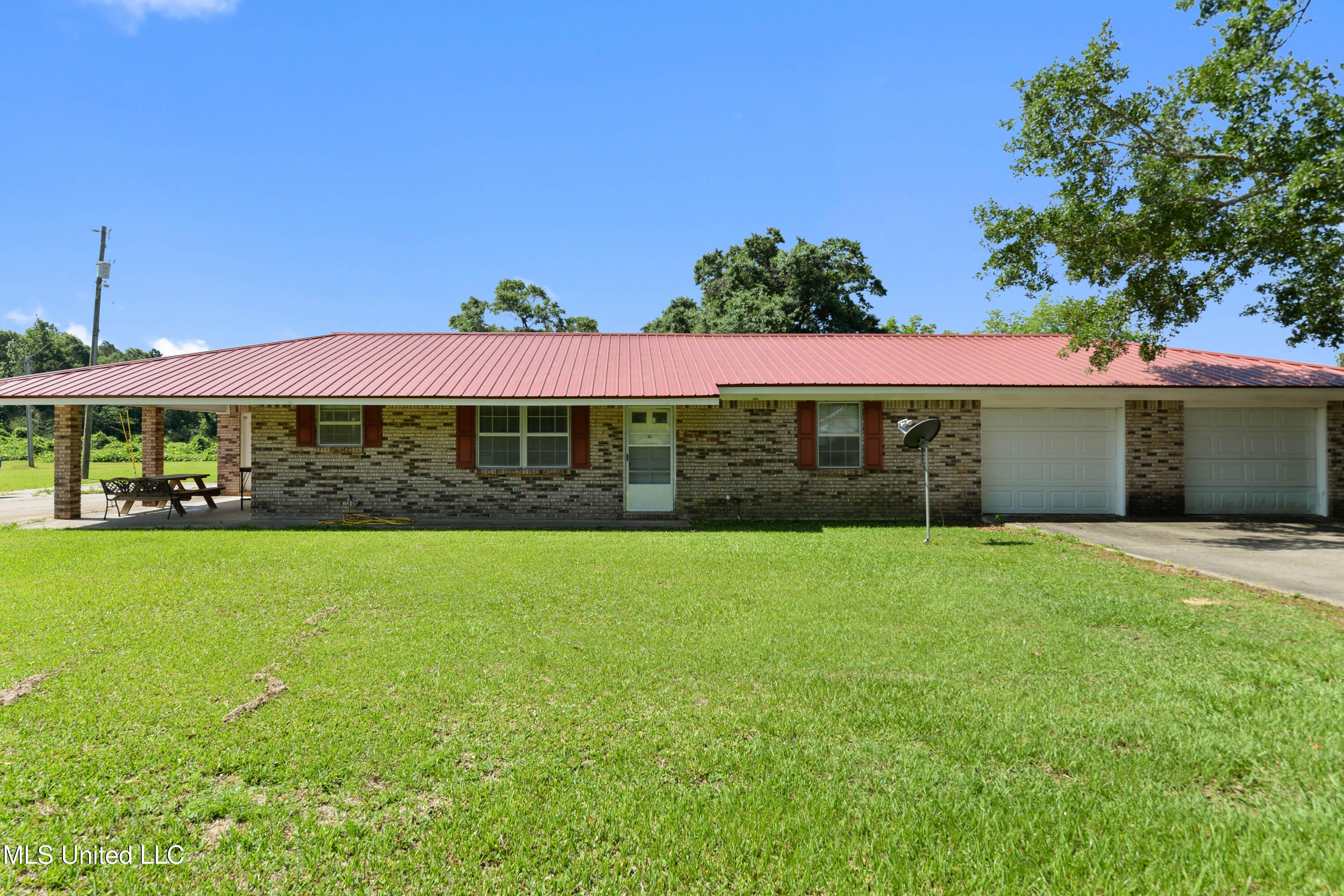 143 Pete Cochran Road, Lucedale, Mississippi image 2