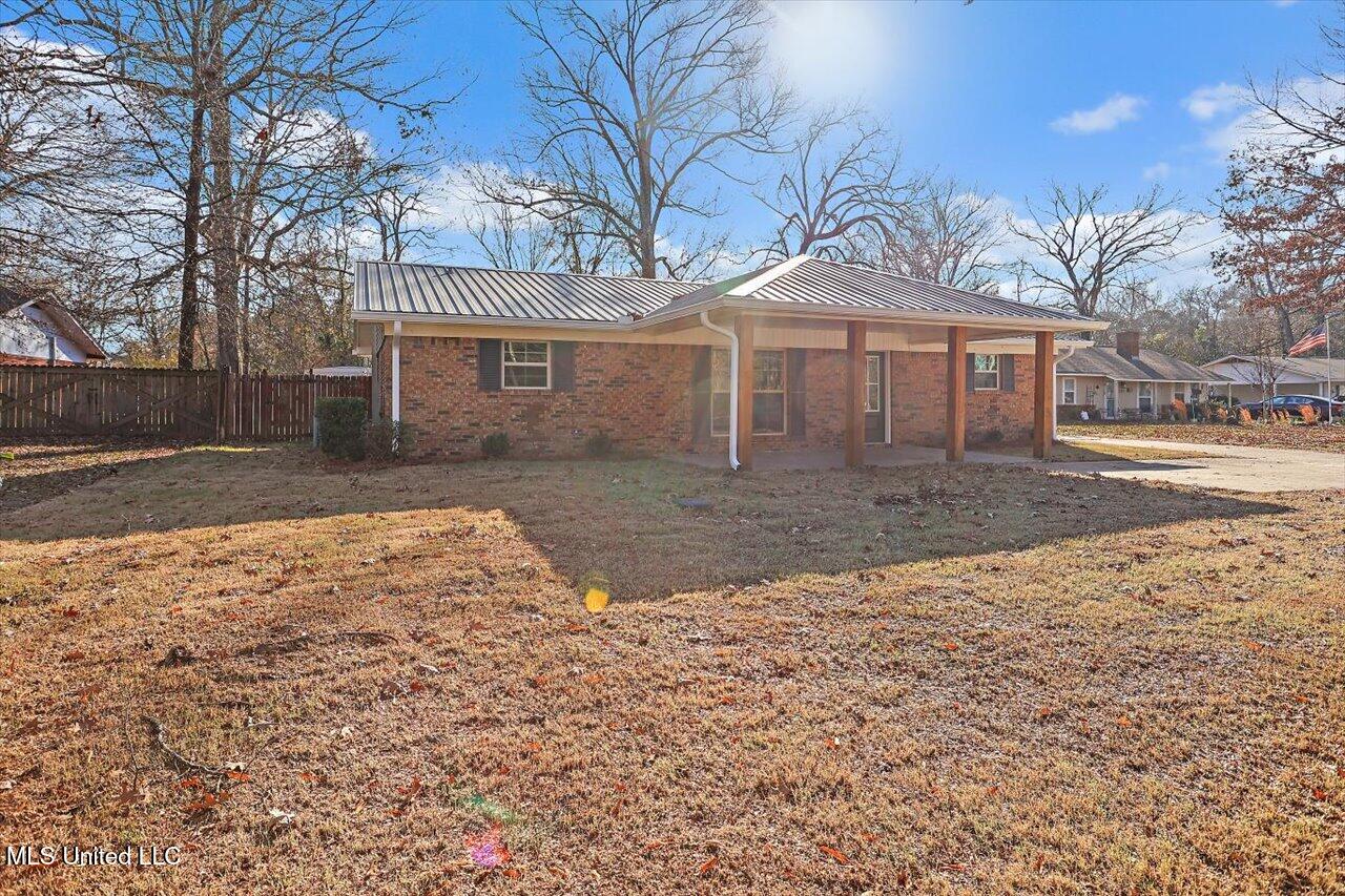 331 Scarbrough Street, Richland, Mississippi image 2