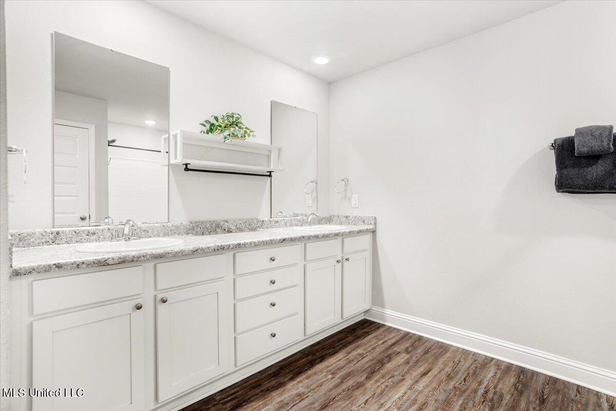 6567 Eastland Circle, Biloxi, Mississippi image 22