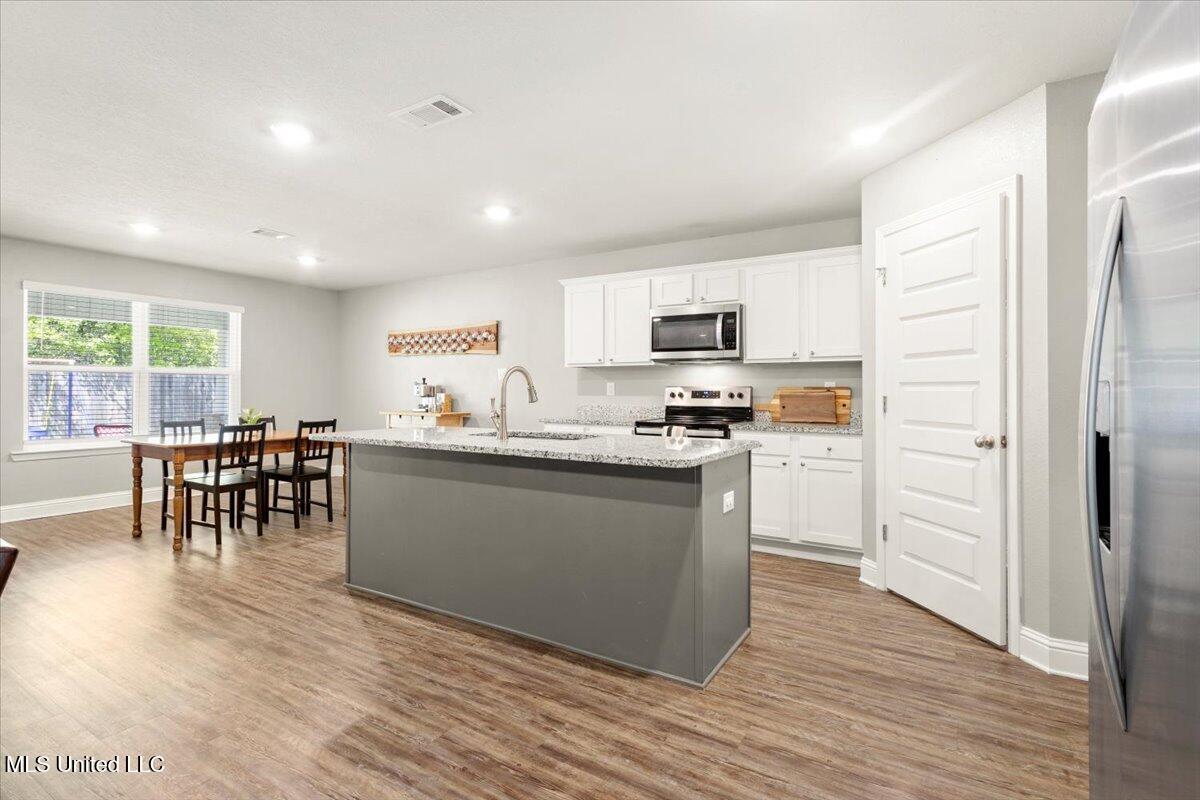 6567 Eastland Circle, Biloxi, Mississippi image 11