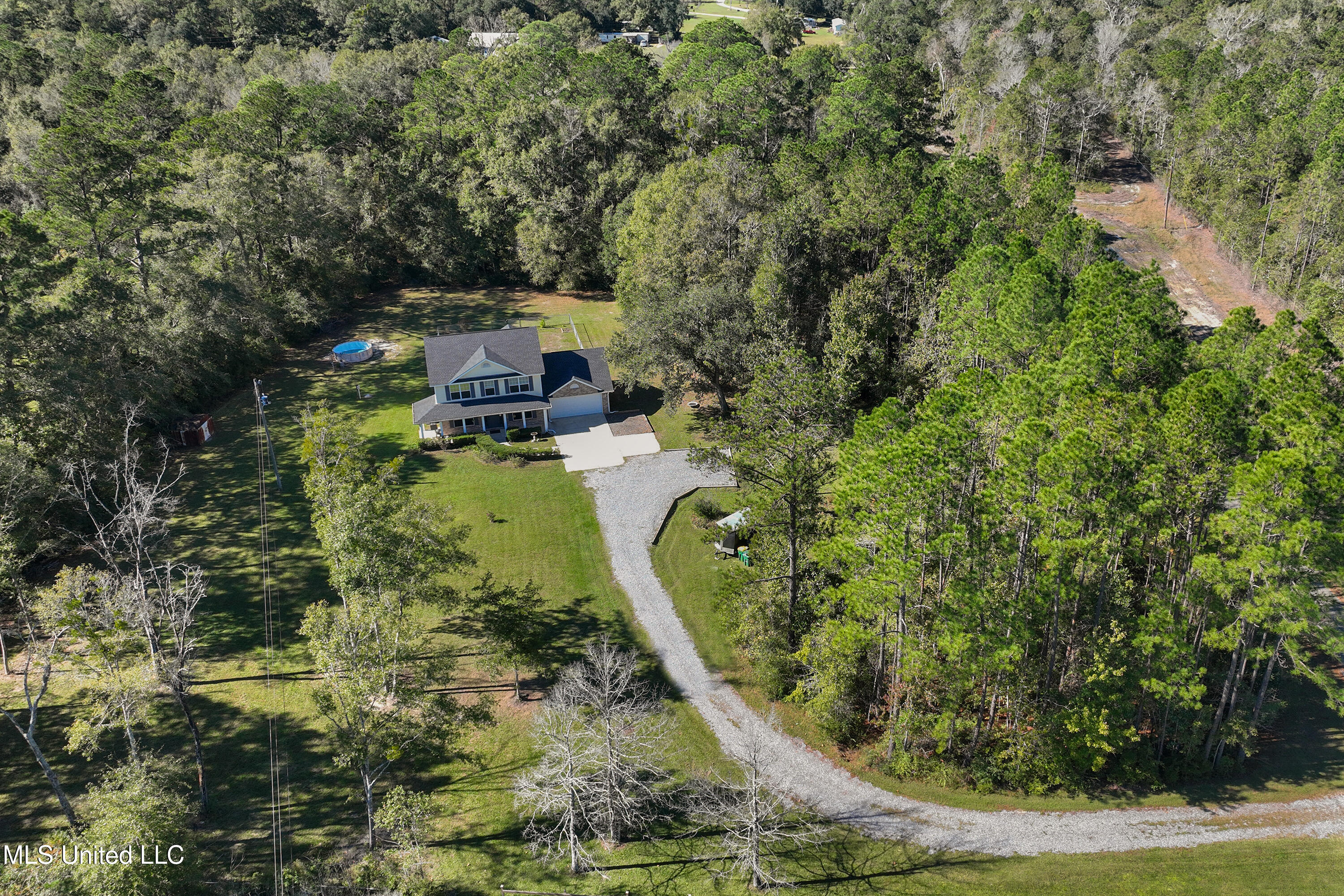 15501 Brodnax Road, Vancleave, Mississippi image 2