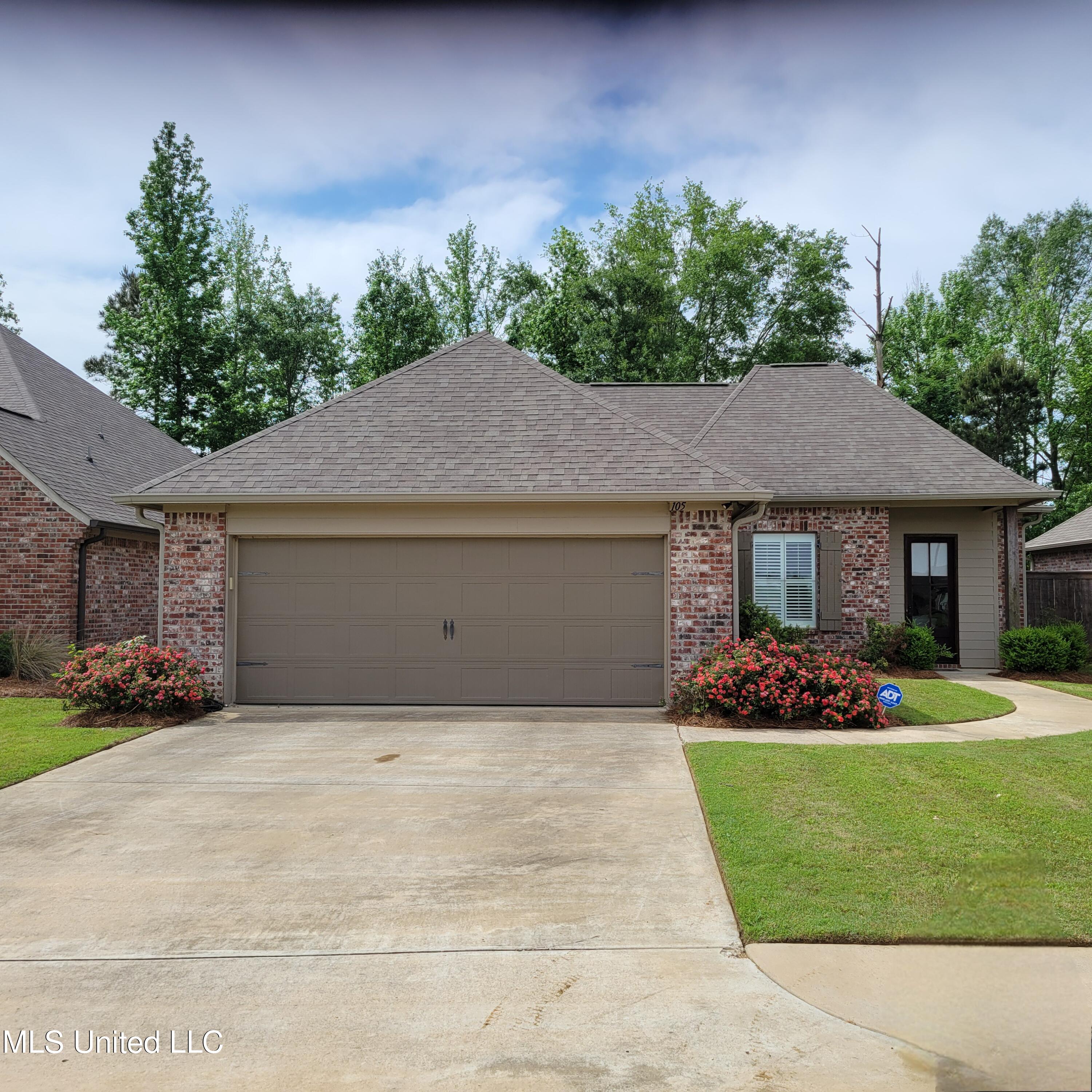 105 St Croix Lane, Madison, Mississippi image 1