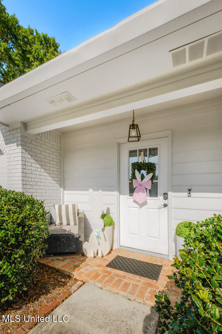 1 Epico Hollow Drive, Gulfport, Mississippi image 4
