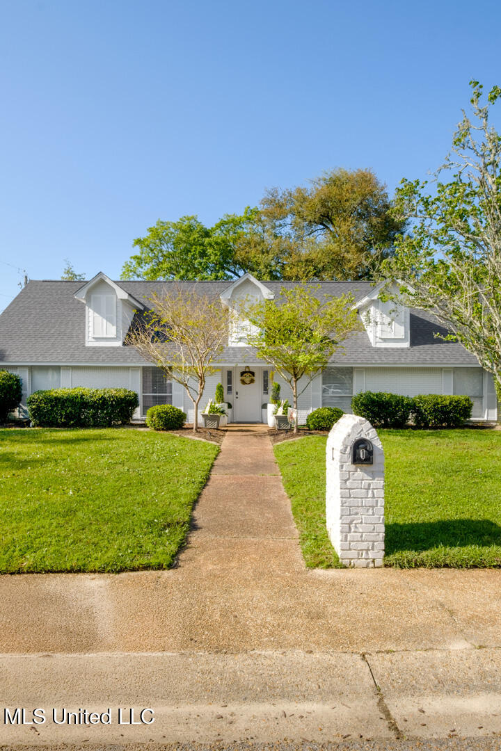 1 Epico Hollow Drive, Gulfport, Mississippi image 2