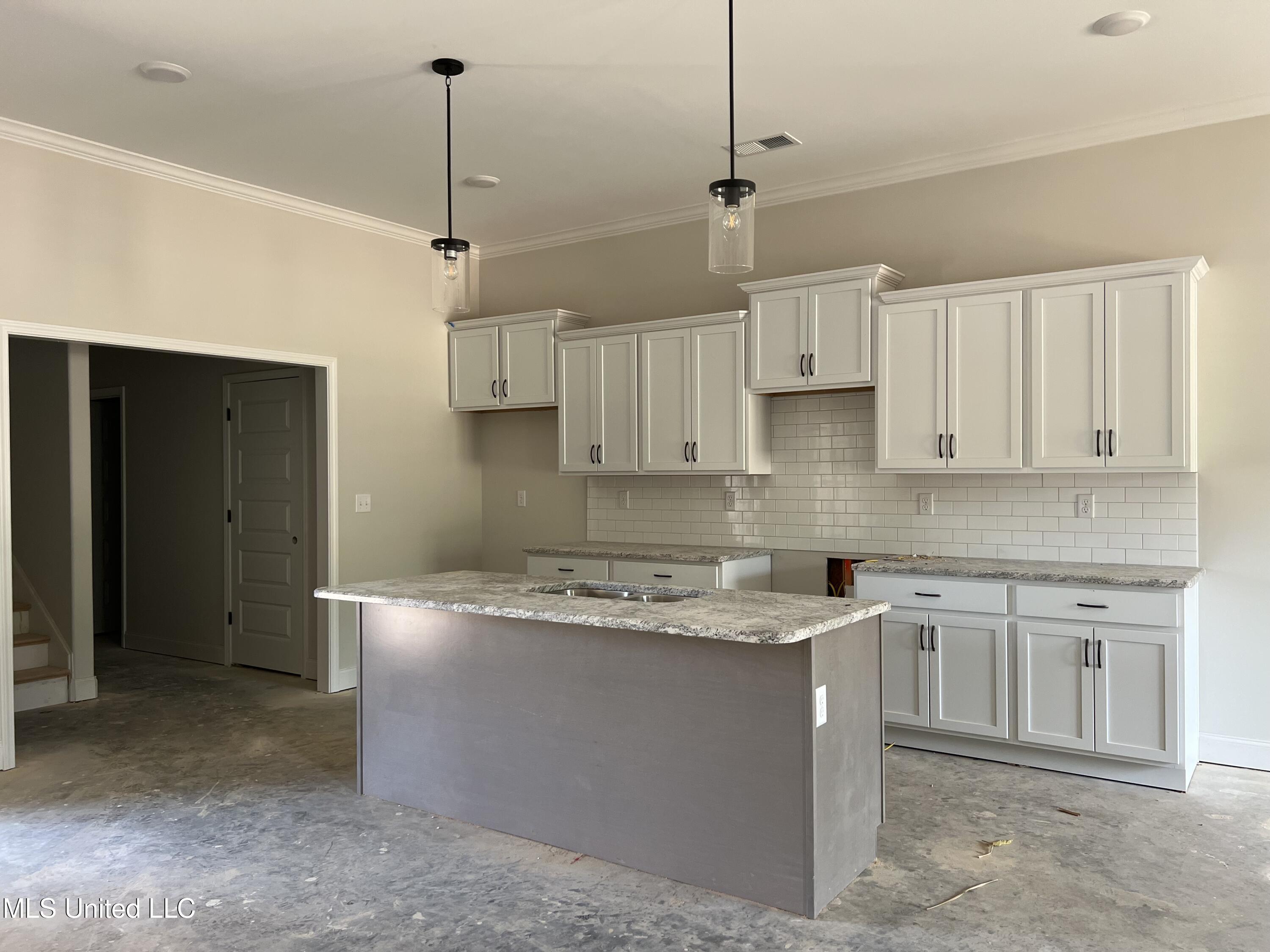 2215 Scott Meadows Lane, Hernando, Mississippi image 16