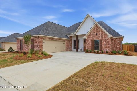 Homes For Sale - 1110 Old Ct Crossing<br/> Flowood, MS 39232