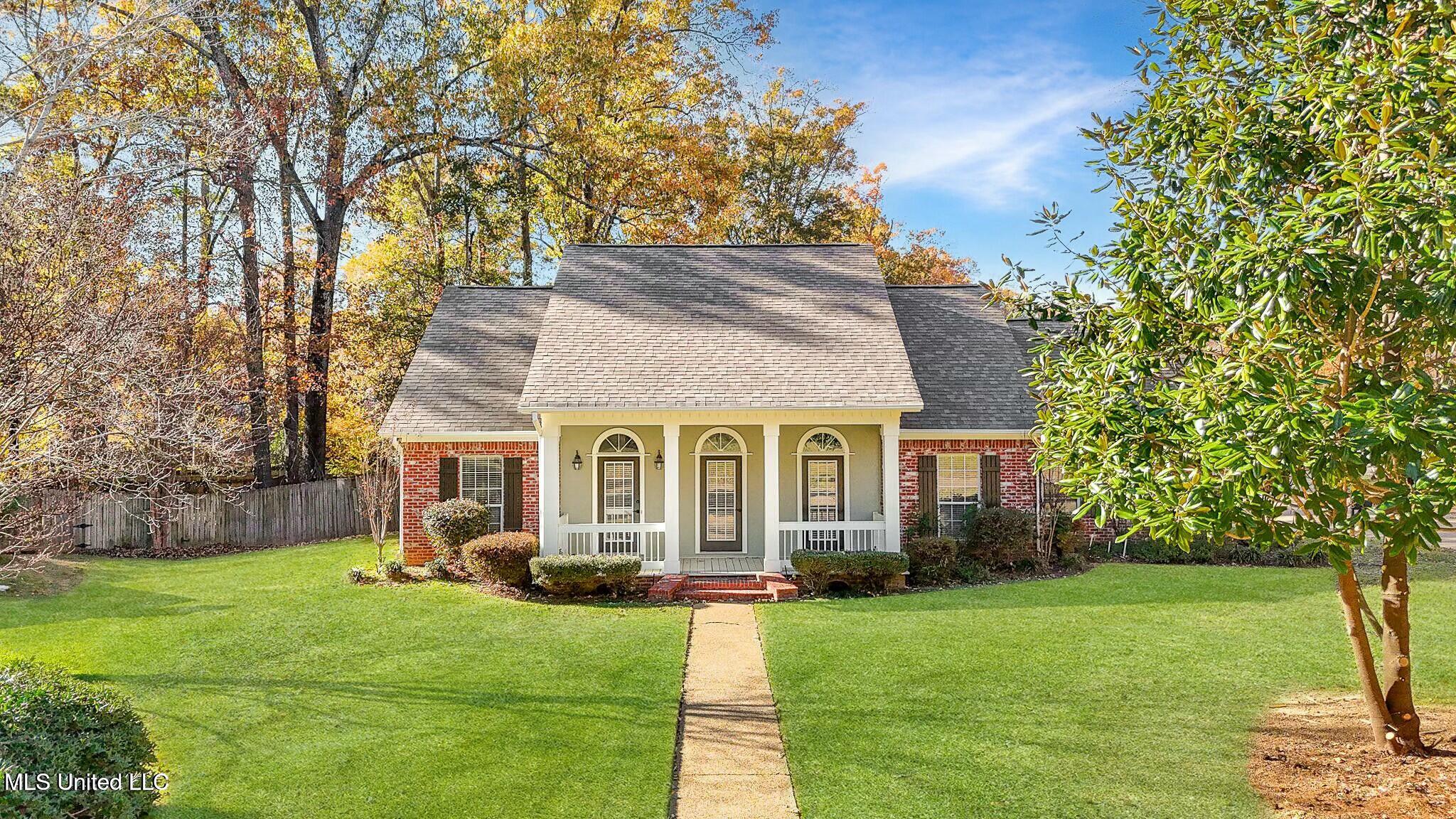 3053 Windwood Circle, Flowood, Mississippi image 3