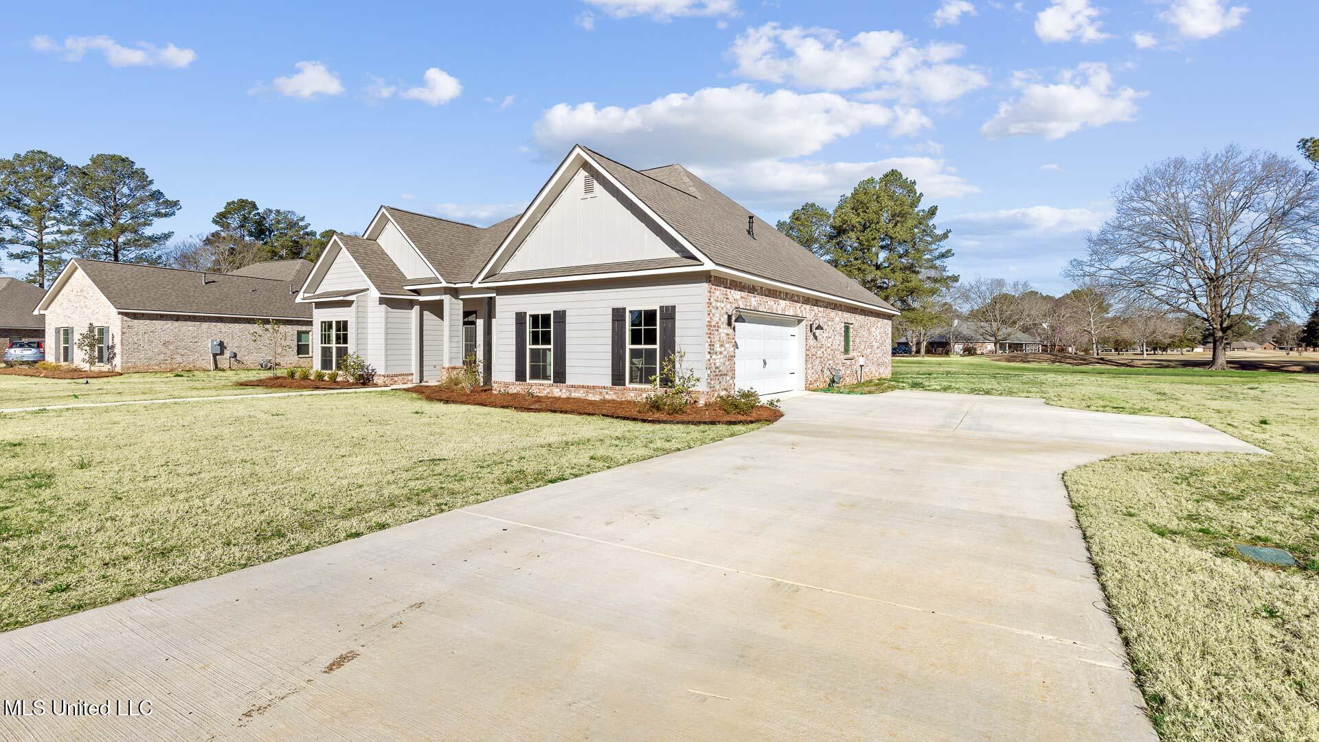 231 Deerfield Club Drive, Canton, Mississippi image 3
