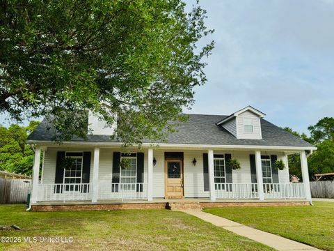 Homes For Sale - 1302 Roswell Street<br/> Pascagoula, MS 39581