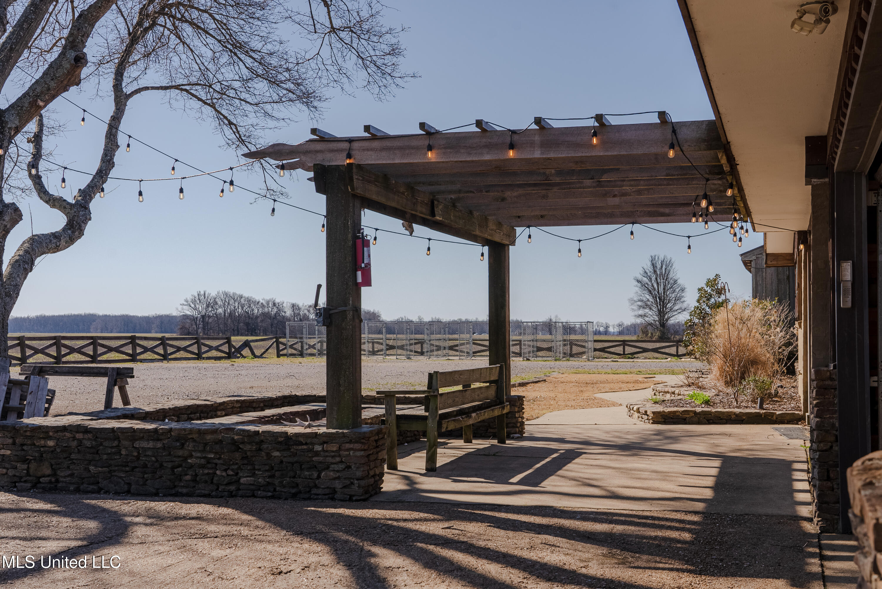 1640 Rowe Road Road, Dundee, Mississippi image 7