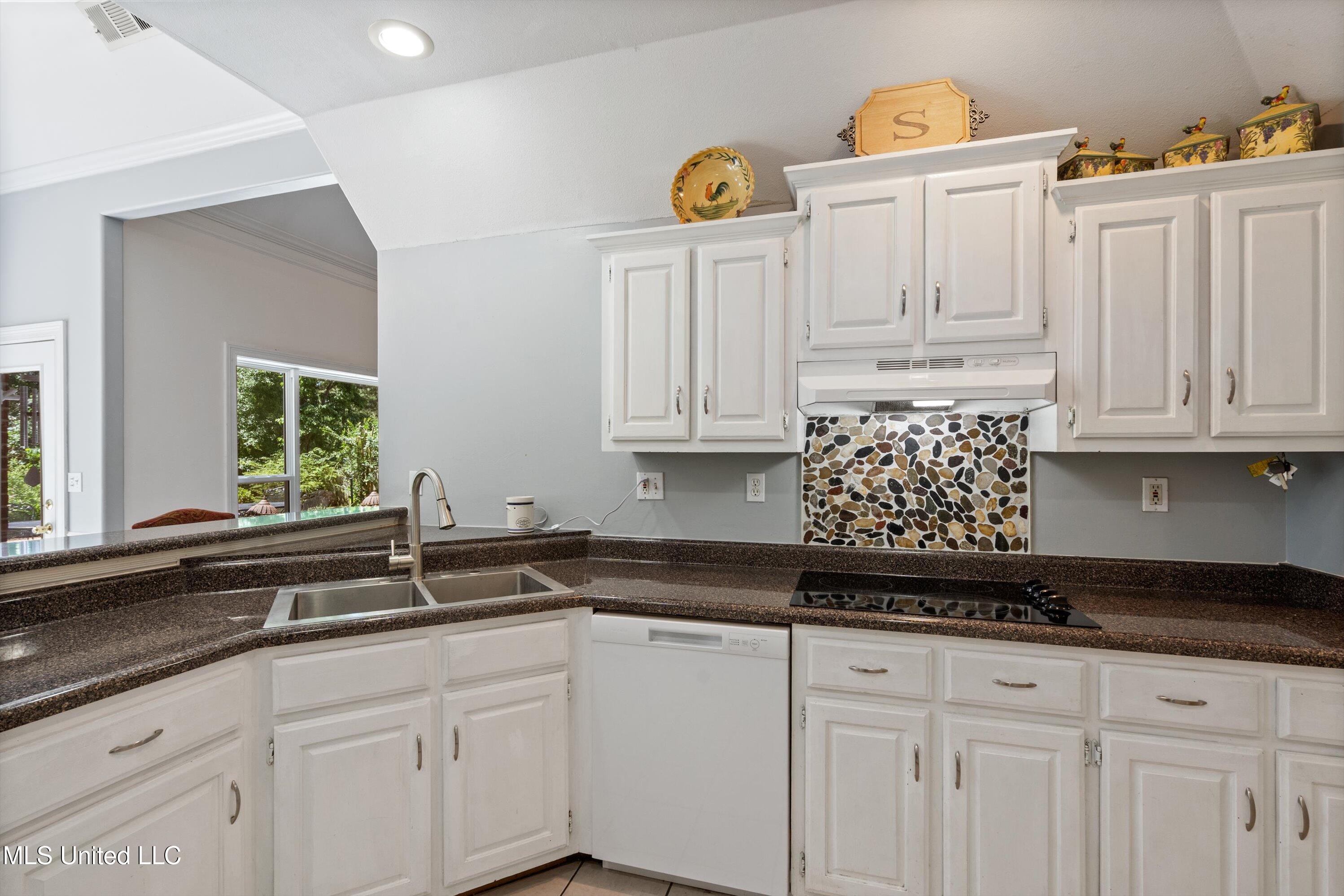 2375 Cumberland Drive, Southaven, Mississippi image 16