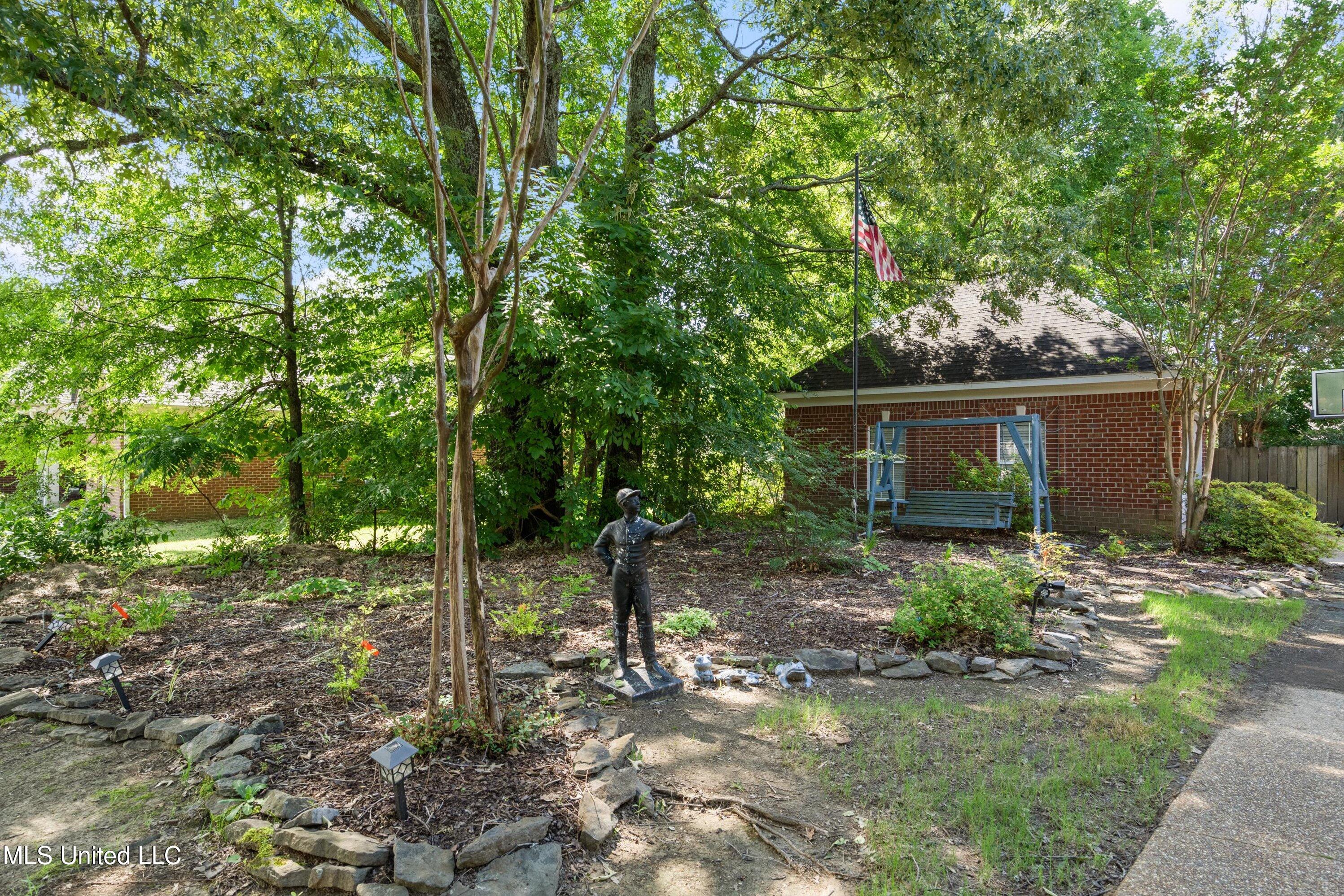2375 Cumberland Drive, Southaven, Mississippi image 7