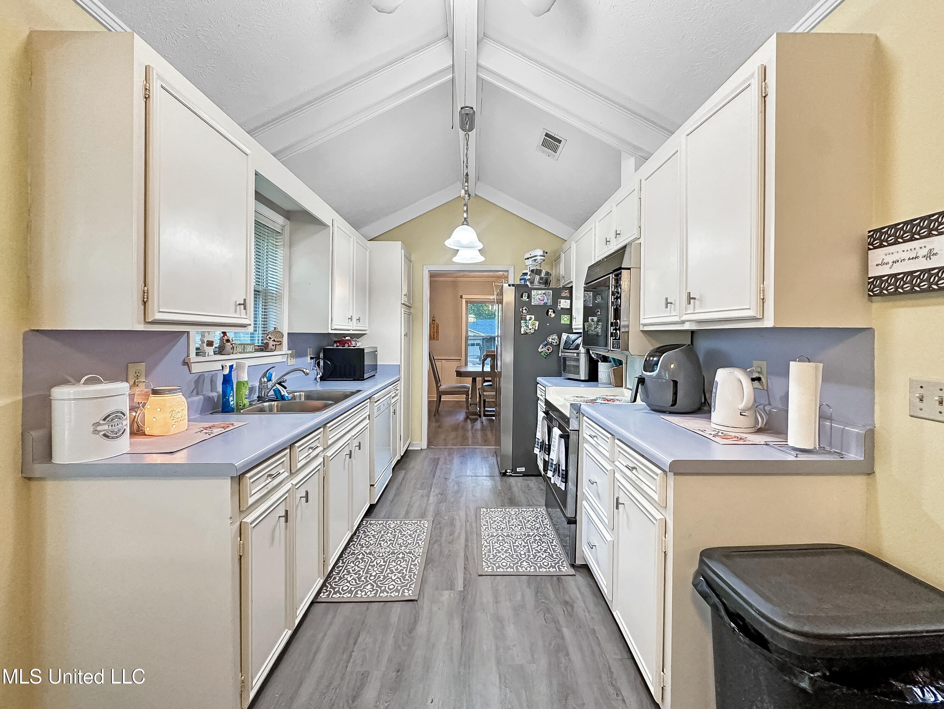 200 Bay Road, Brandon, Mississippi image 9
