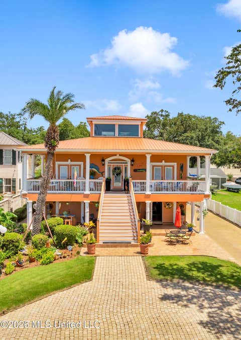 Homes For Sale - 1456 Beach Boulevard<br/> Biloxi, MS 39530
