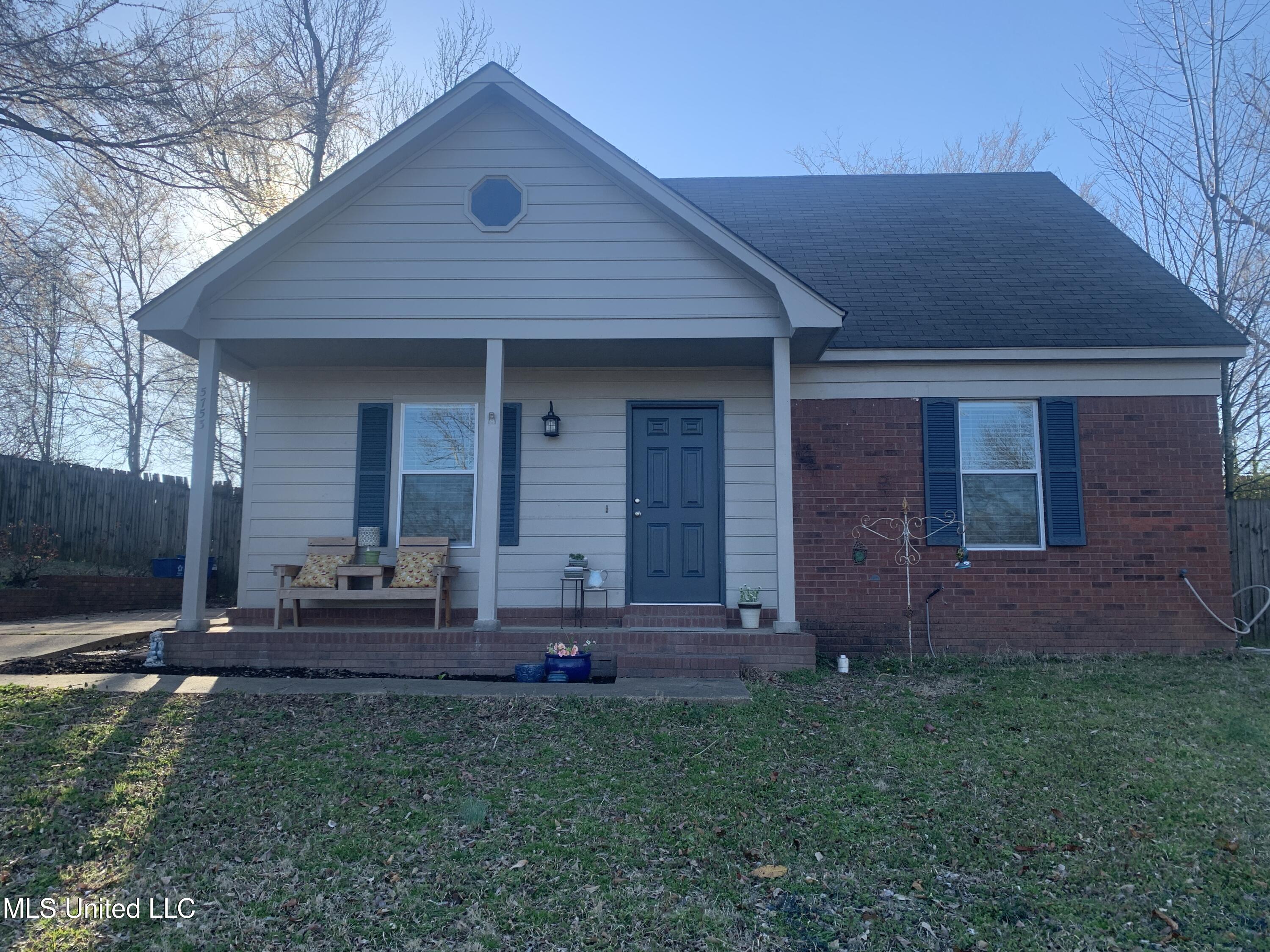 5753 Lees Crossing, Olive Branch, Mississippi image 1