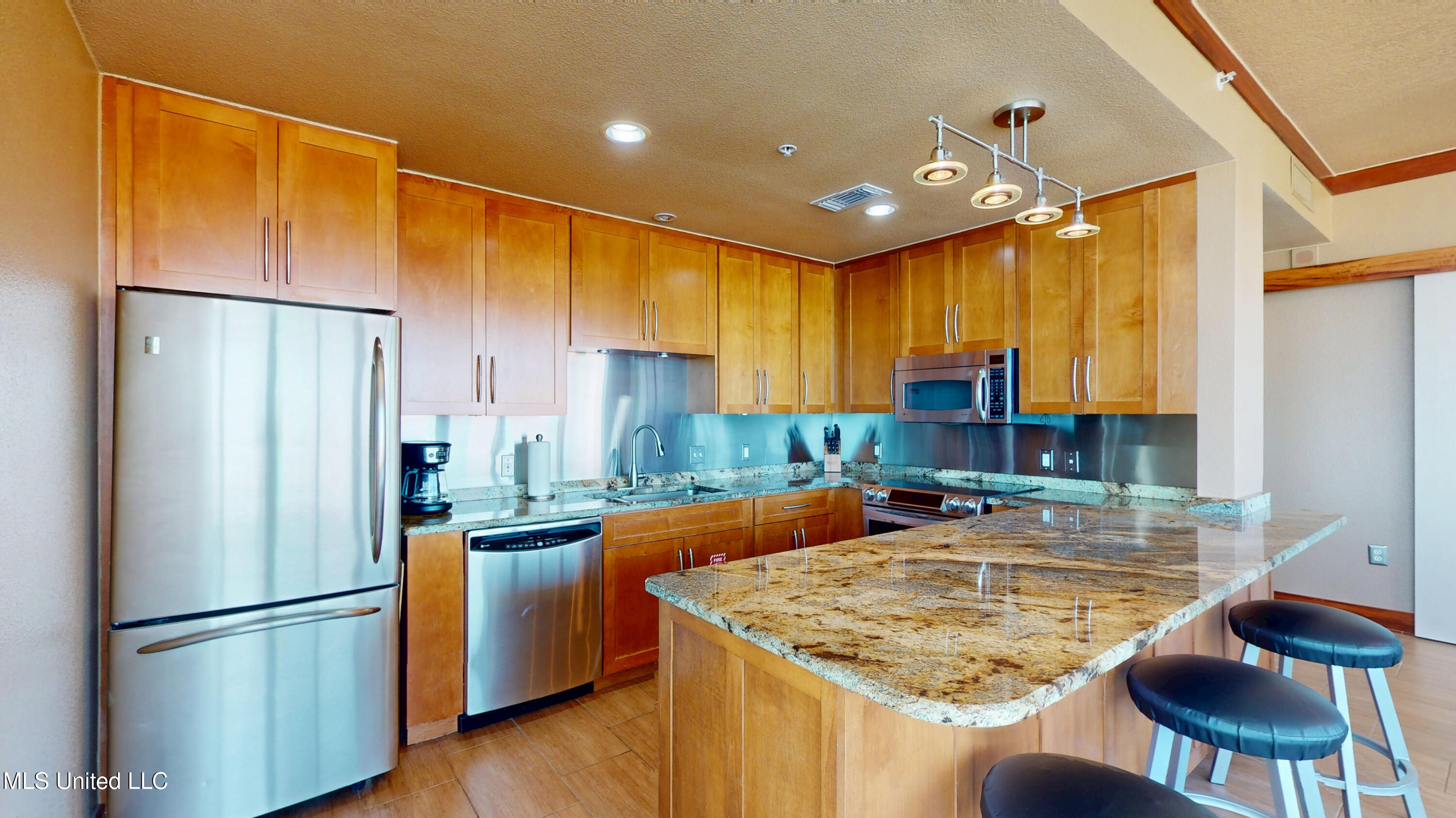 2060 Beach Boulevard #105, Biloxi, Mississippi image 9