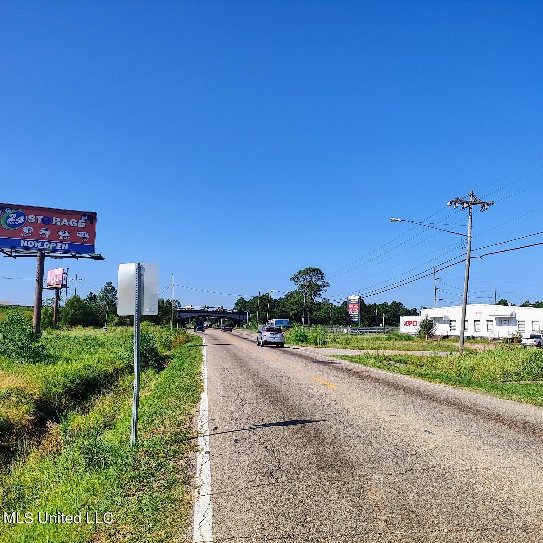 Three Rivers Road, Gulfport, Mississippi image 5